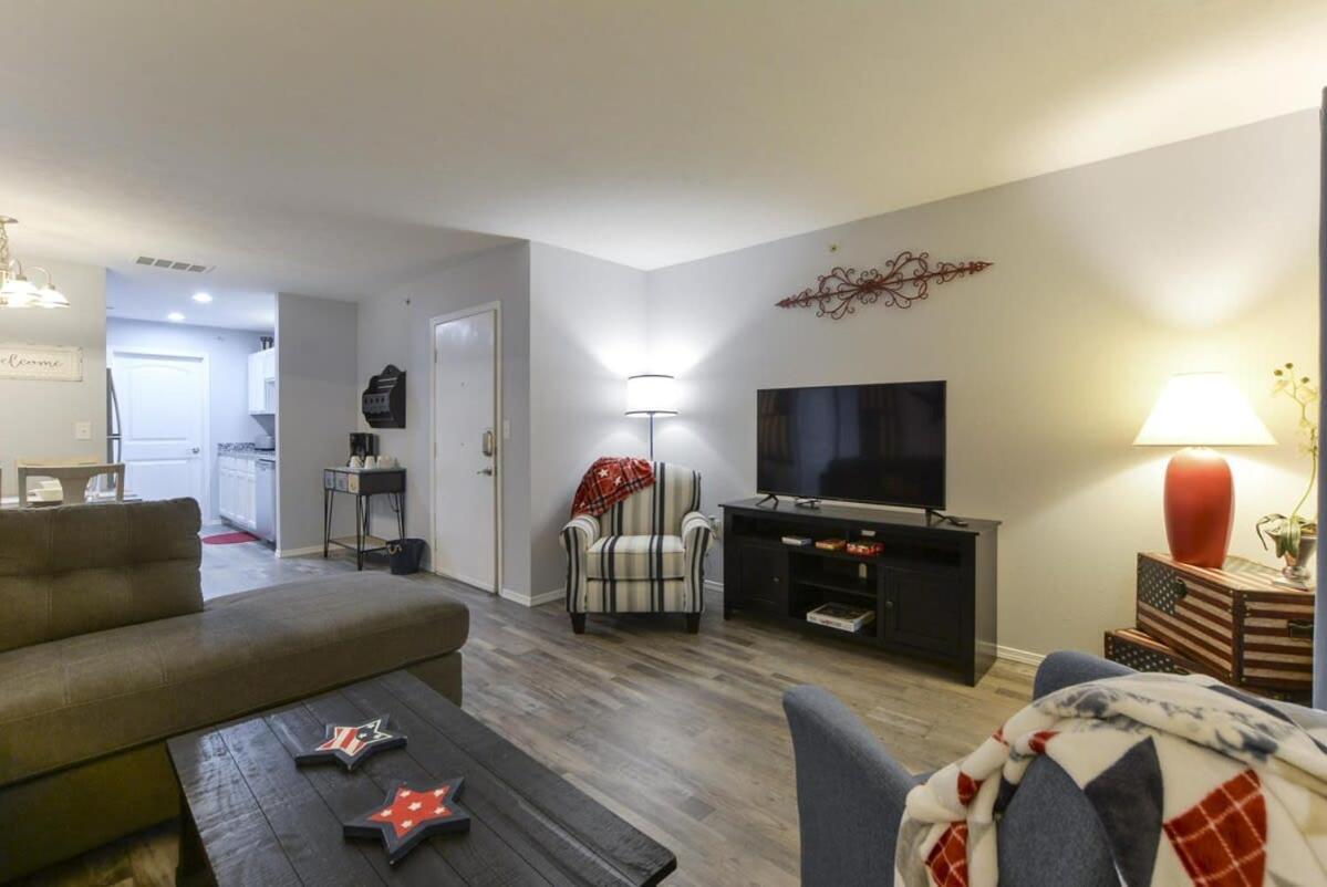 Holiday home Patriot Place- Walk-in No Stairs *