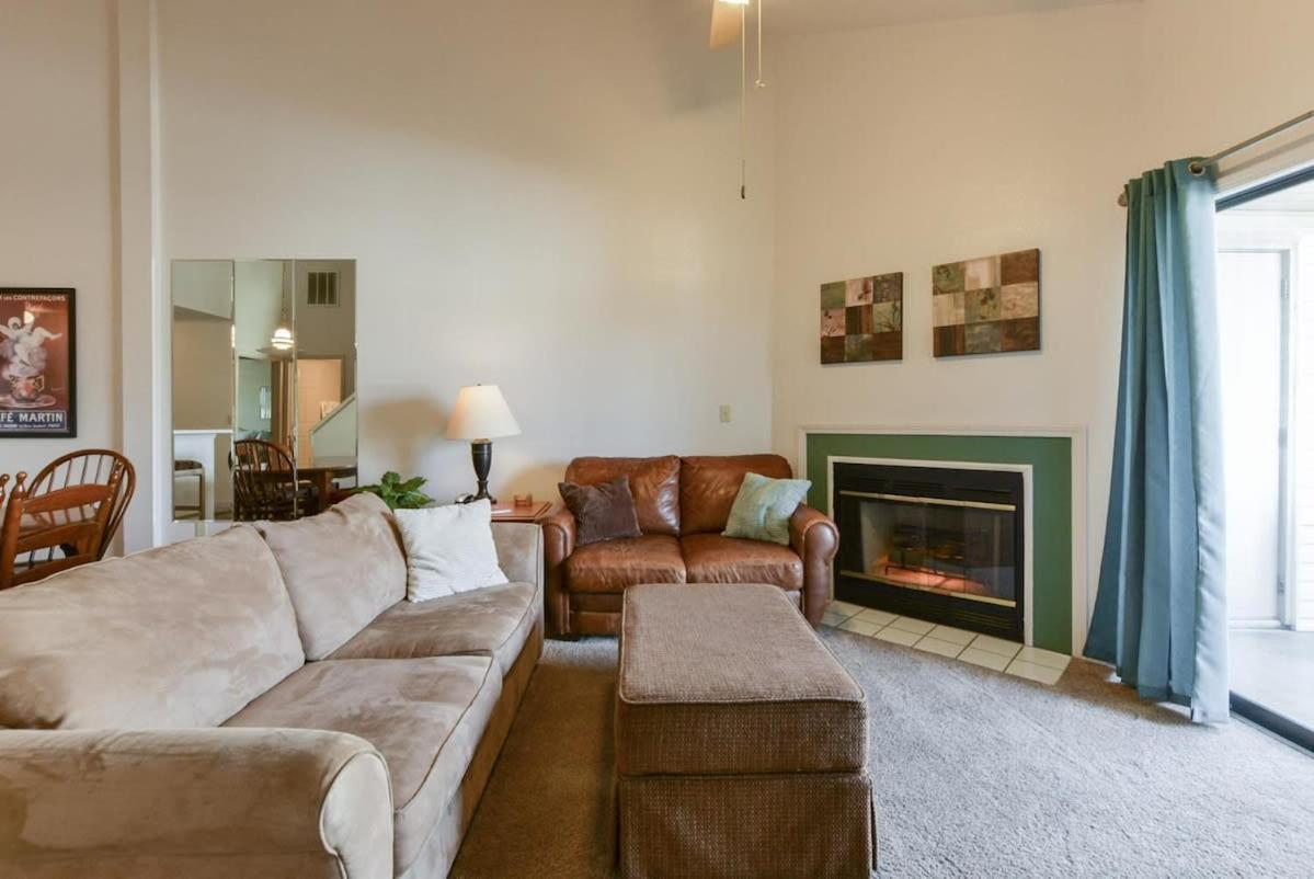 Bella Restare - Amenities Walking Distance Branson