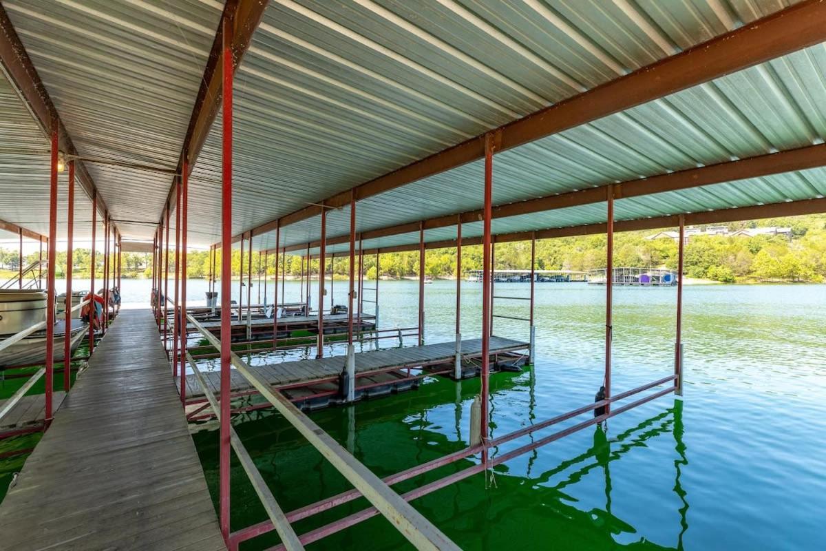 Holiday home Artilla Cove 2 - Views - Outdoor Pool Branson