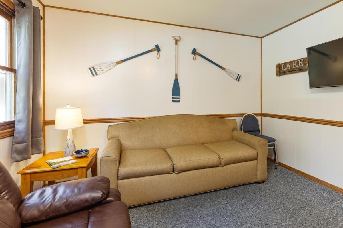 Artilla Cove 2 - Views - Outdoor Pool Holiday home Branson