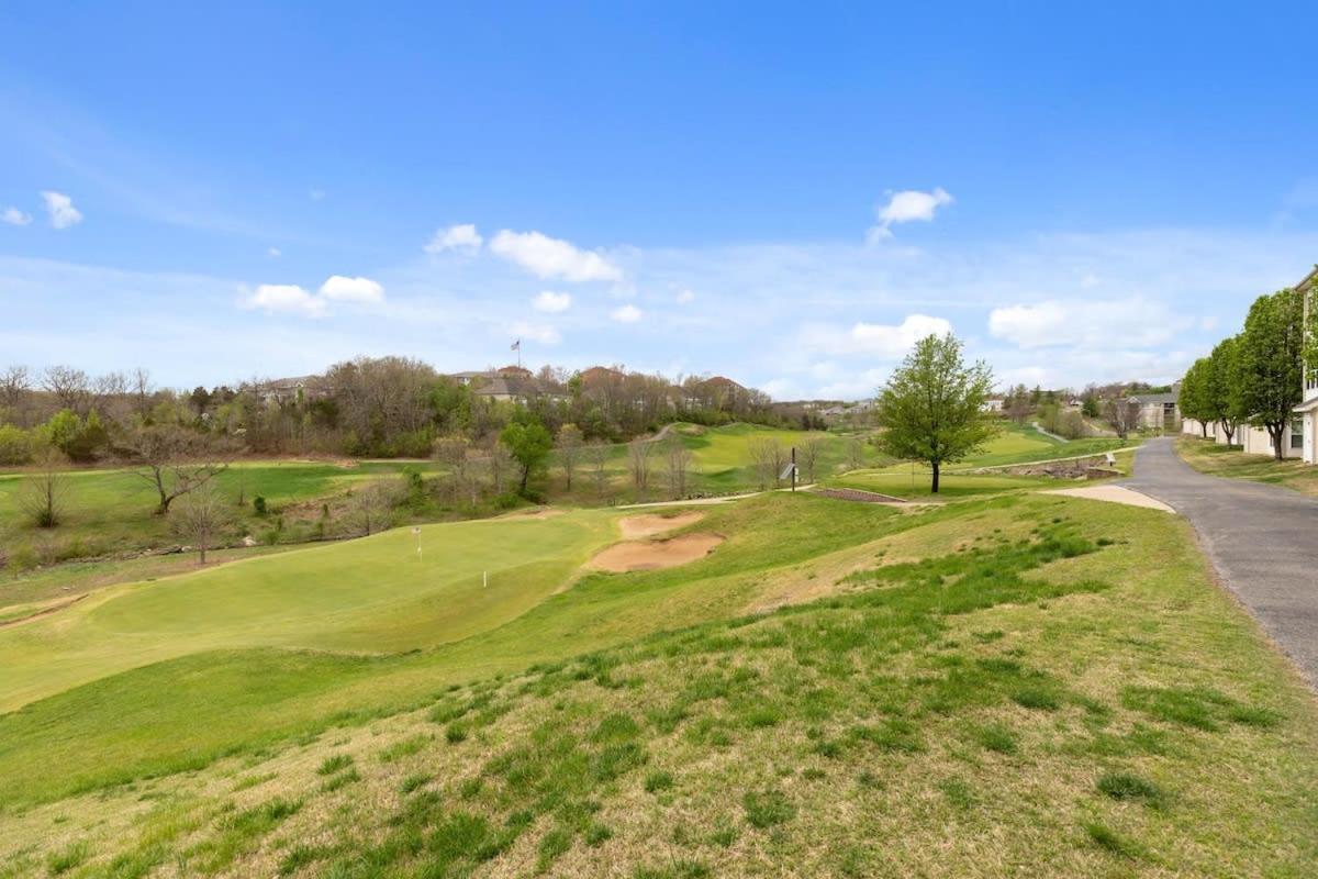 Little House On The 12th Hole - Luxury Golf * Branson