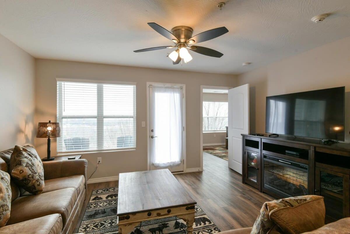 Mystic Cove - Pool - Perfect Location * Branson