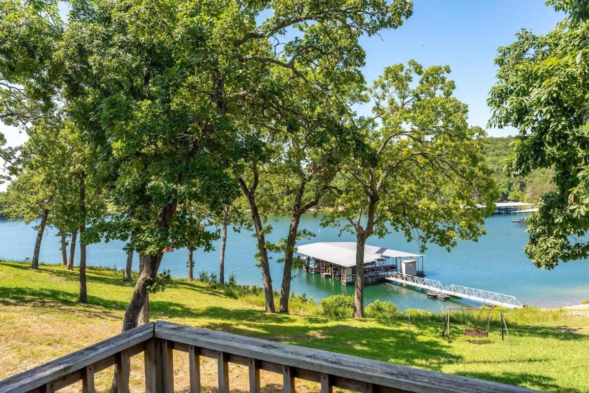Holiday home Artilla Cove 9- Lakeside- Pool & Hot Tub Branson