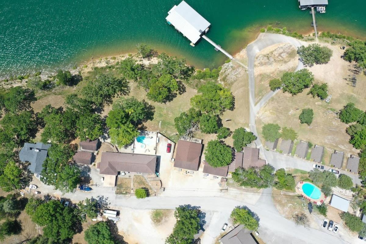 Holiday home Artilla Cove 10- Views- Pool & Hot Tub *