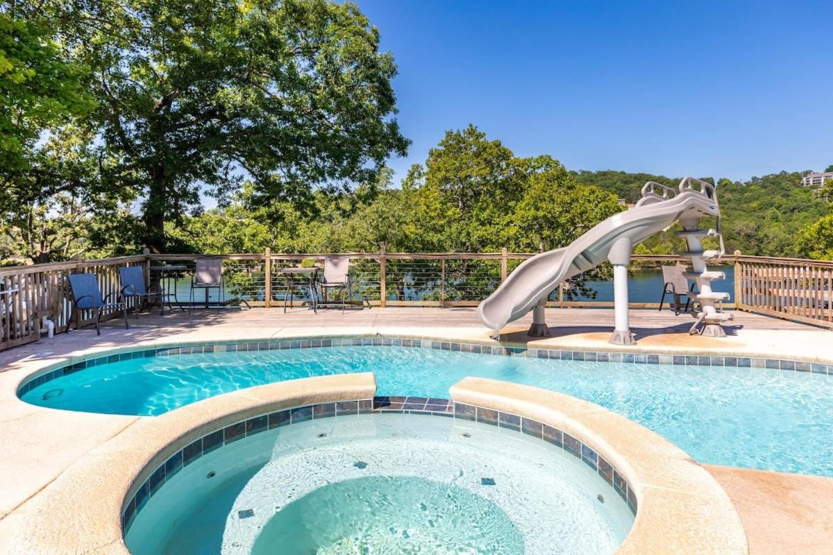 Holiday home Artilla Cove 10- Views- Pool & Hot Tub *