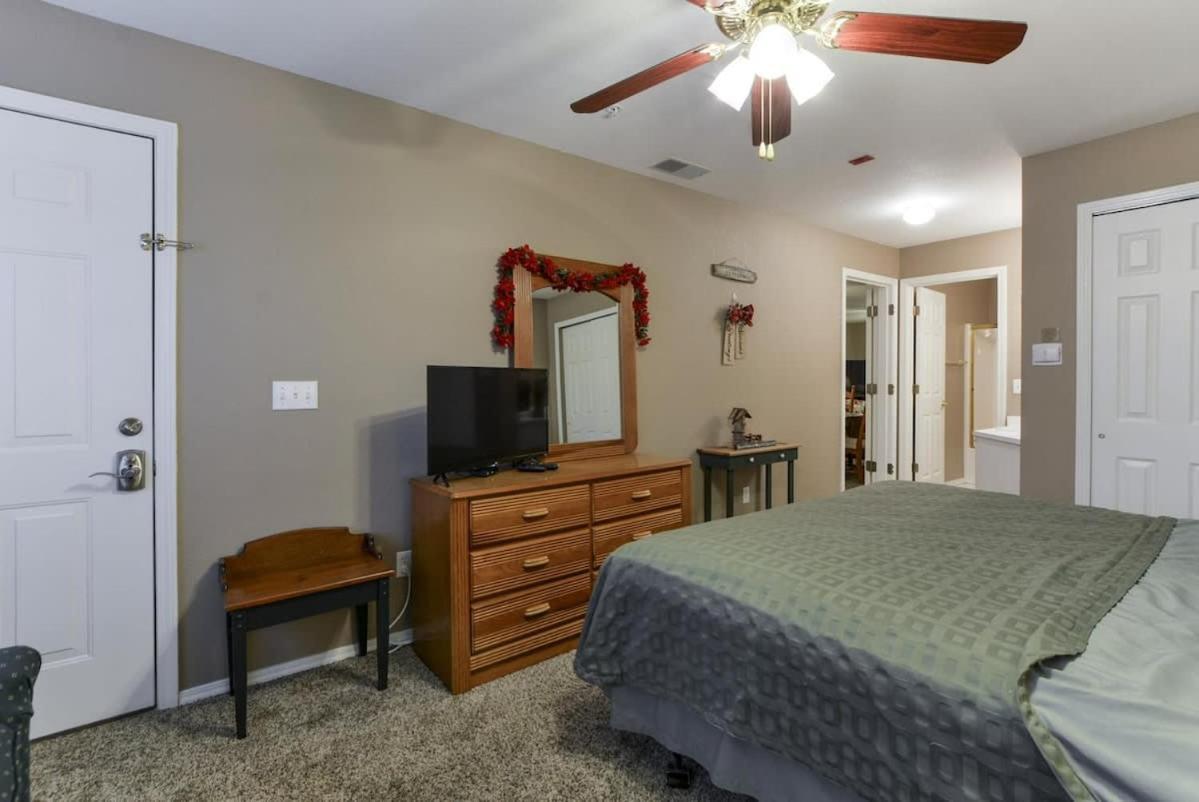 Country Getaway -no Stairs Close To Strip *