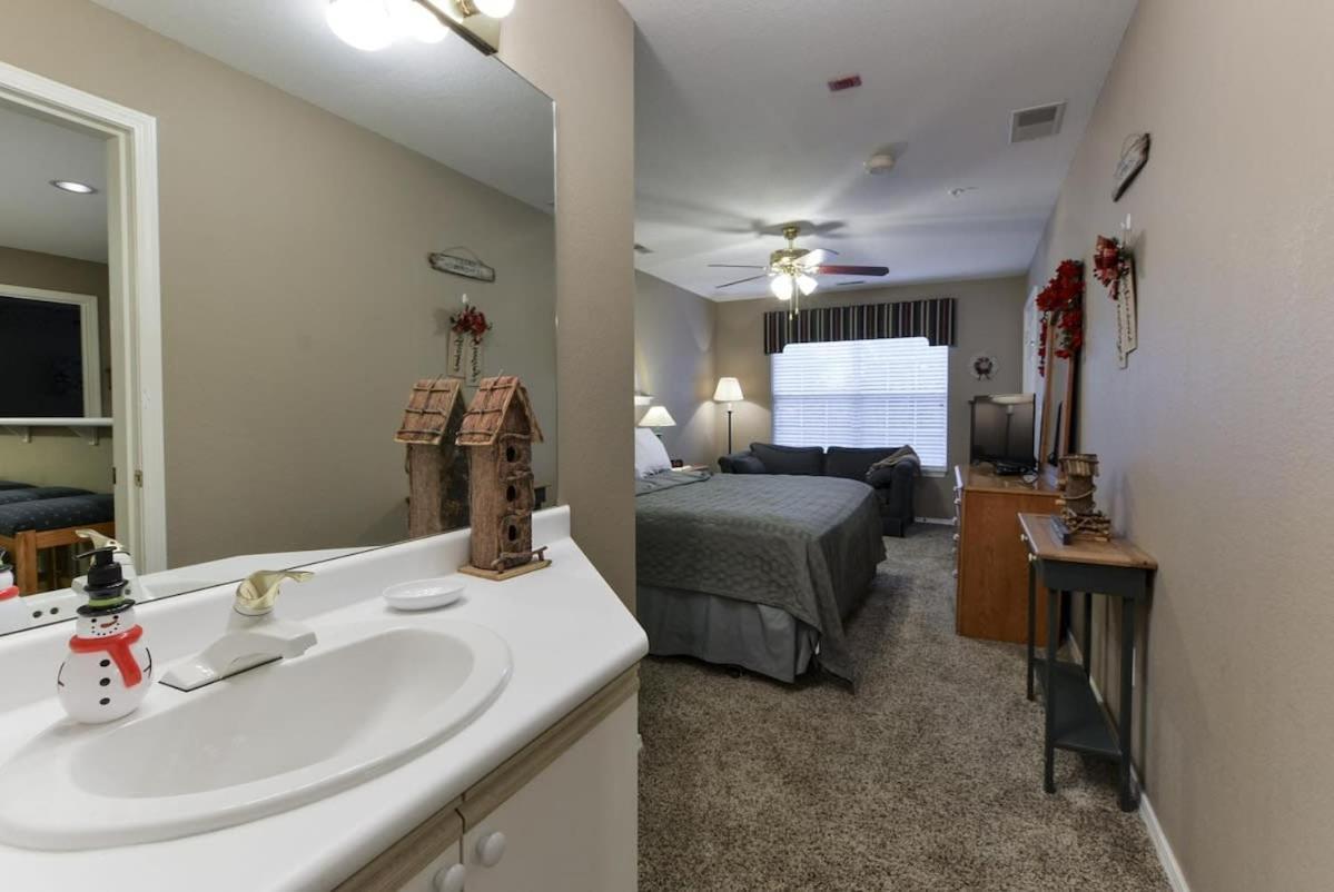 Country Getaway -no Stairs Close To Strip * Branson