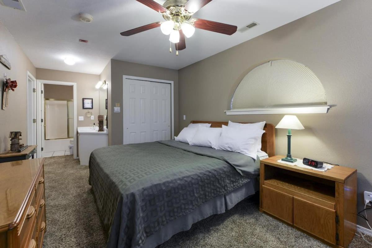 Country Getaway -no Stairs Close To Strip * Branson