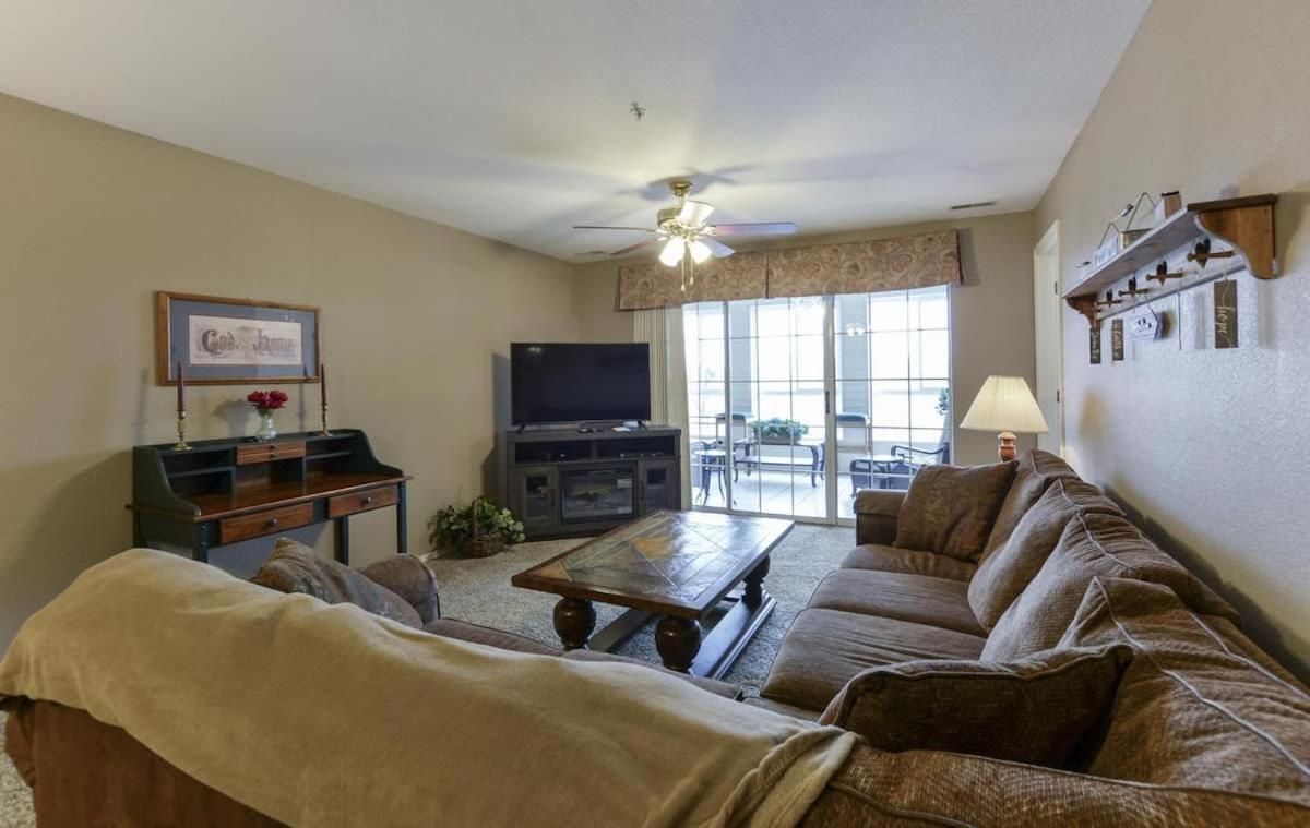 Country Getaway -no Stairs Close To Strip Holiday home Branson