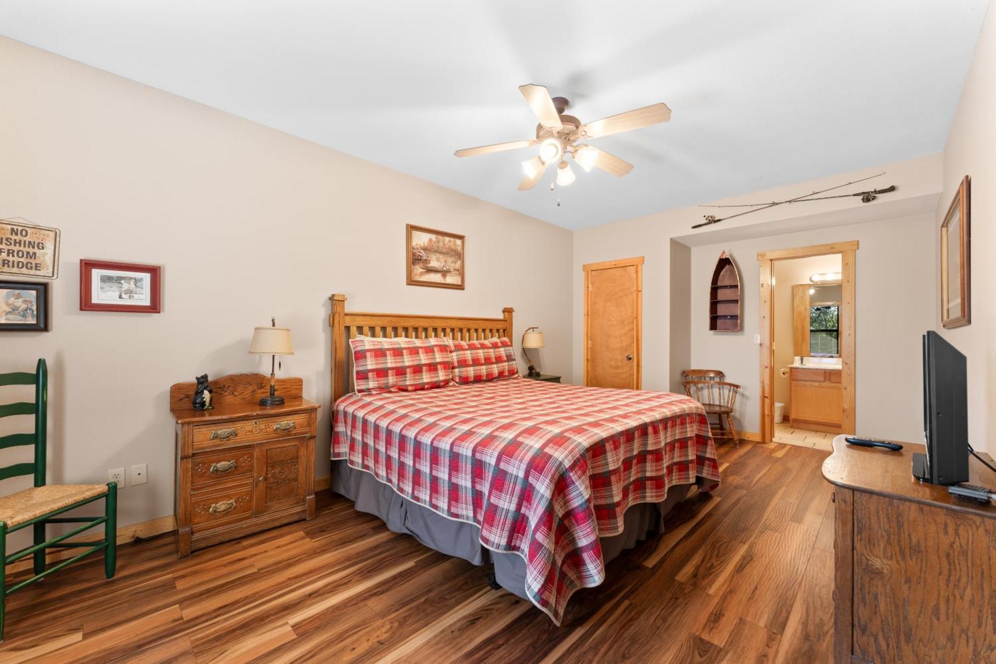 Lodge Ozarks Oasis
