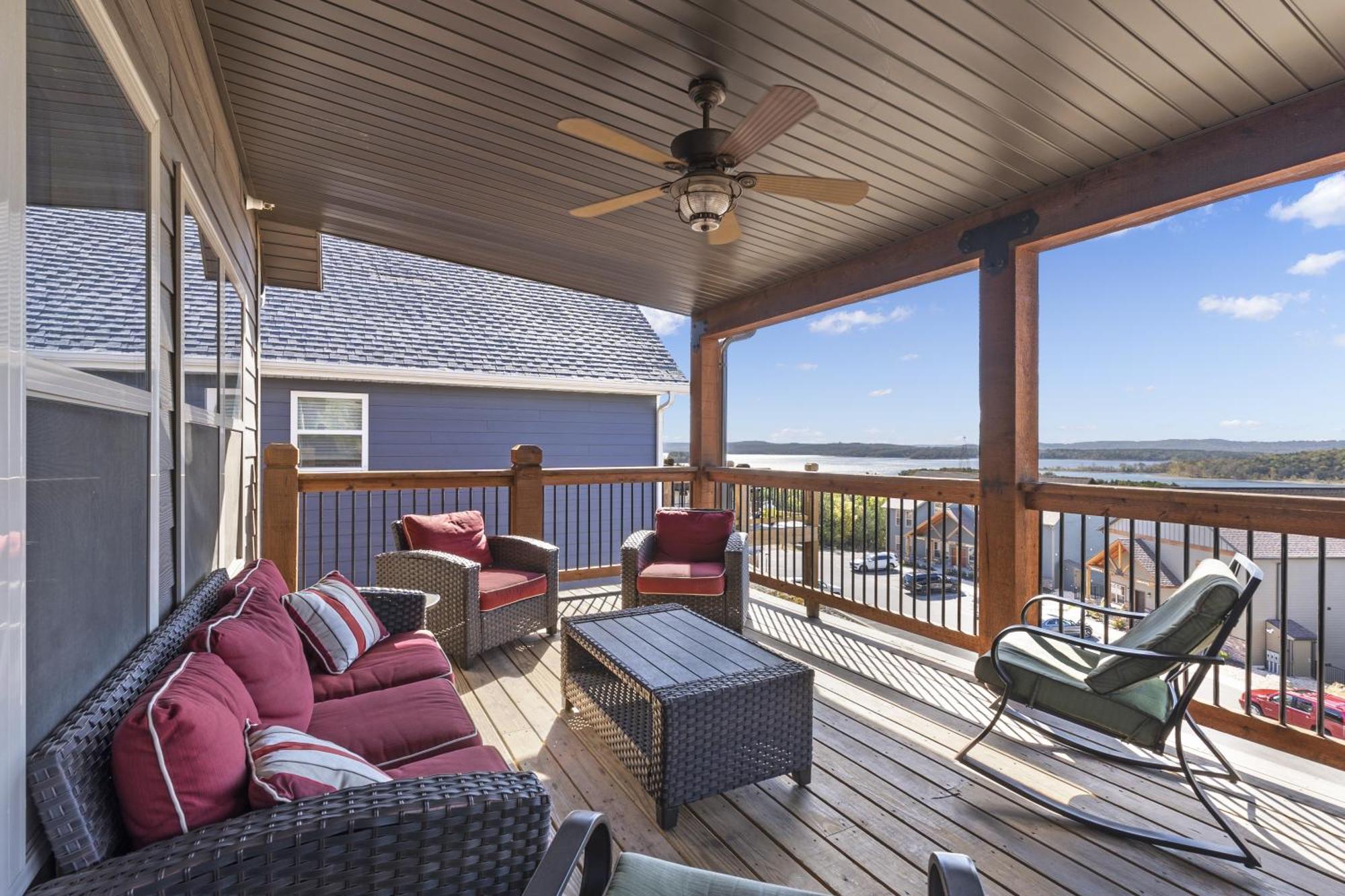 Lakefront Haven Lodge