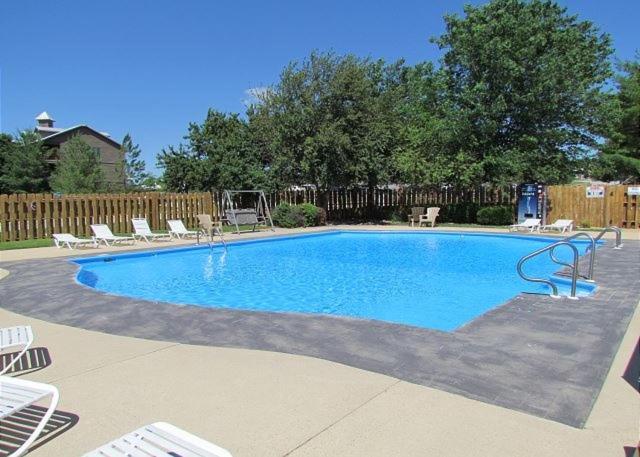 Apartment Carefree Getaways *