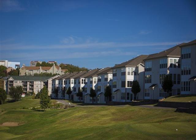 Mountain Grand Branson