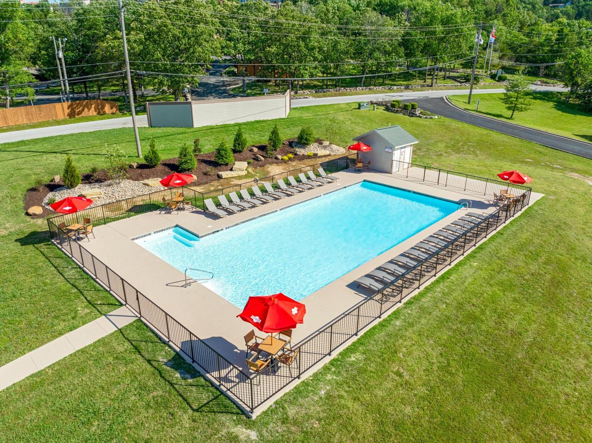 The Nest At Point One * Branson