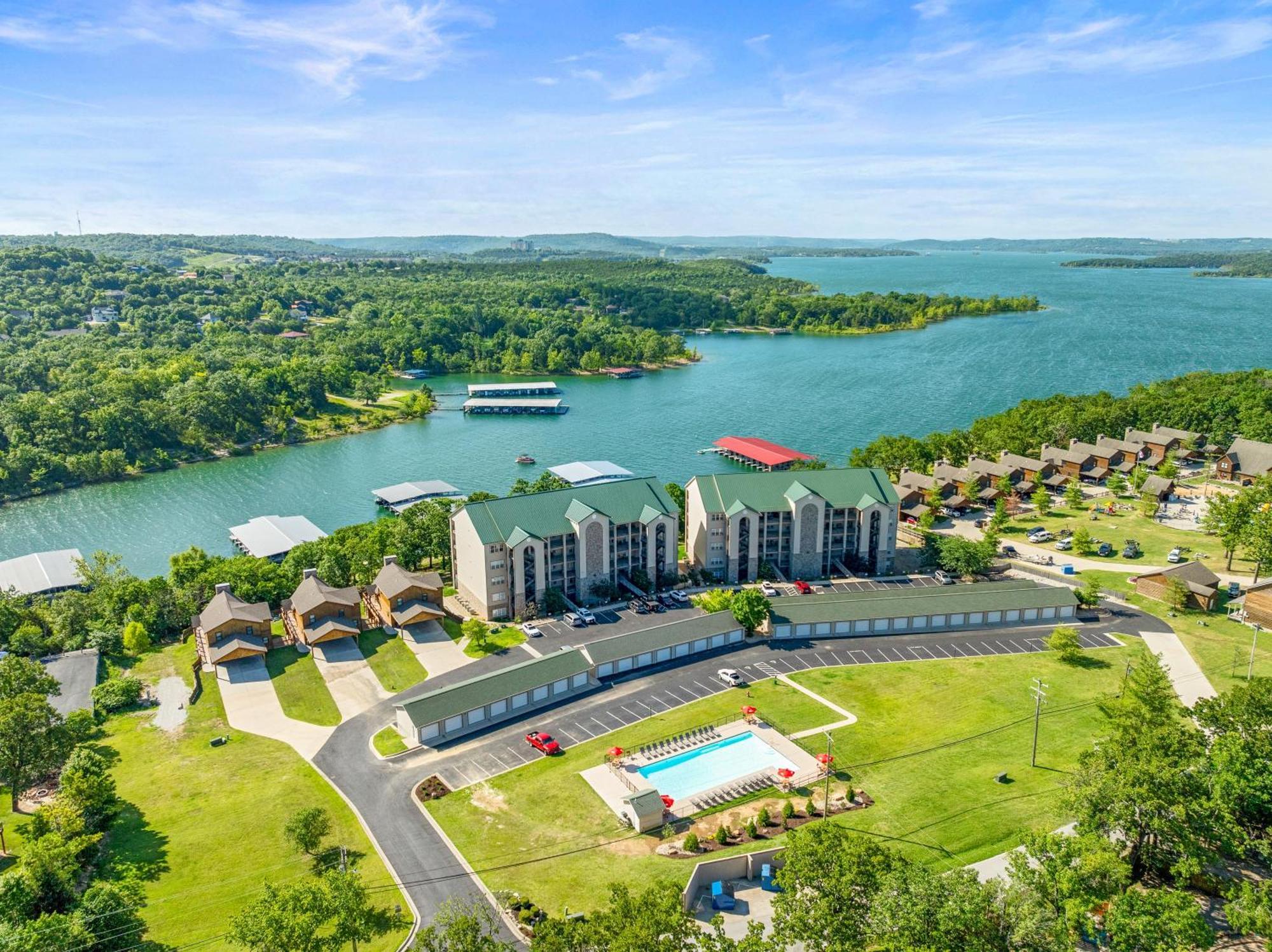 The Nest At Point One * Branson
