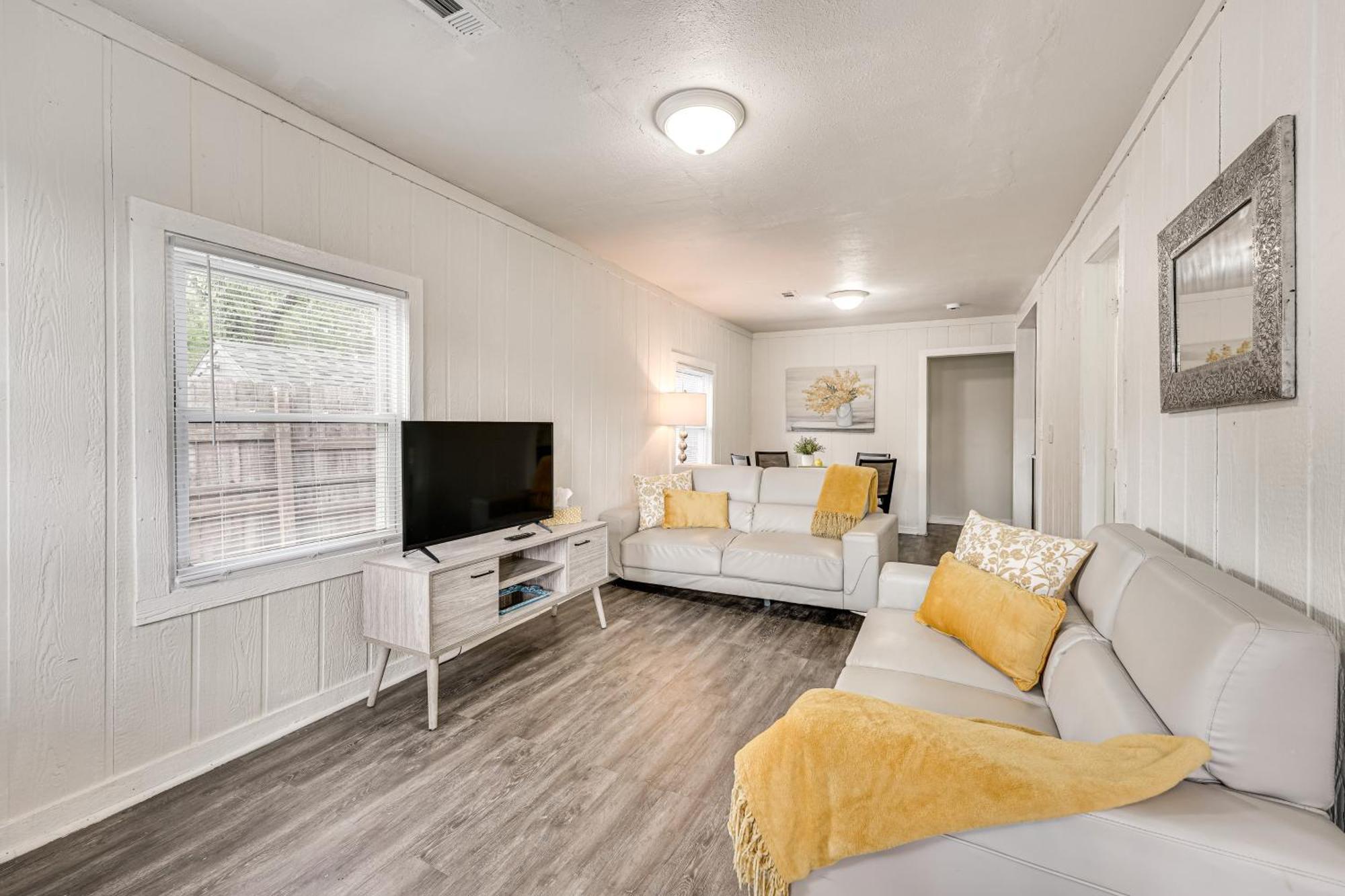 Holiday home Walk To Dtwn Pet-friendly Home! Branson