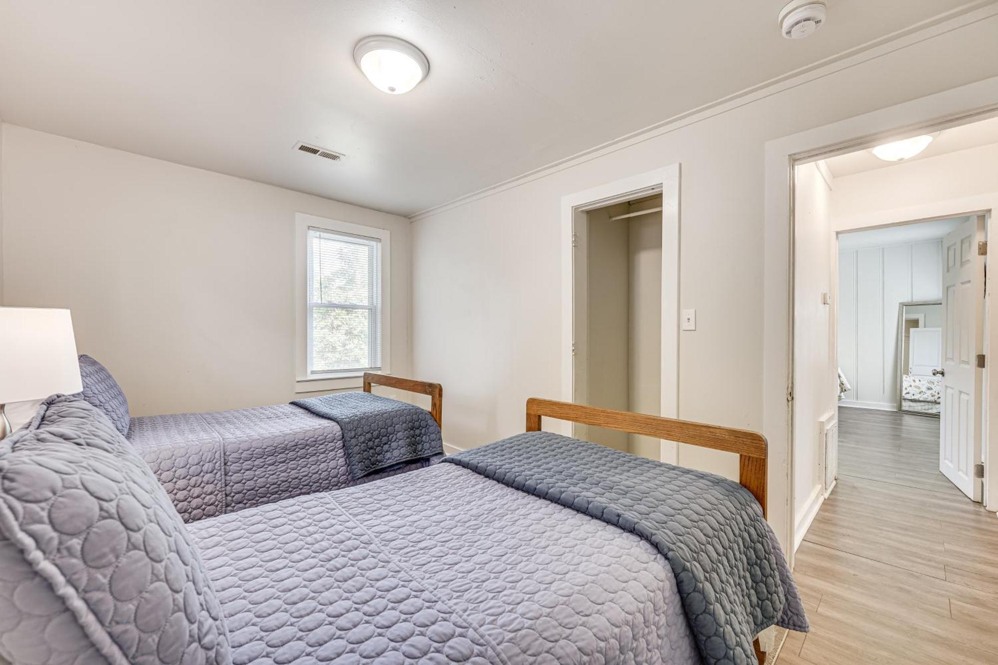 Walk To Dtwn Pet-friendly Home! Holiday home Branson