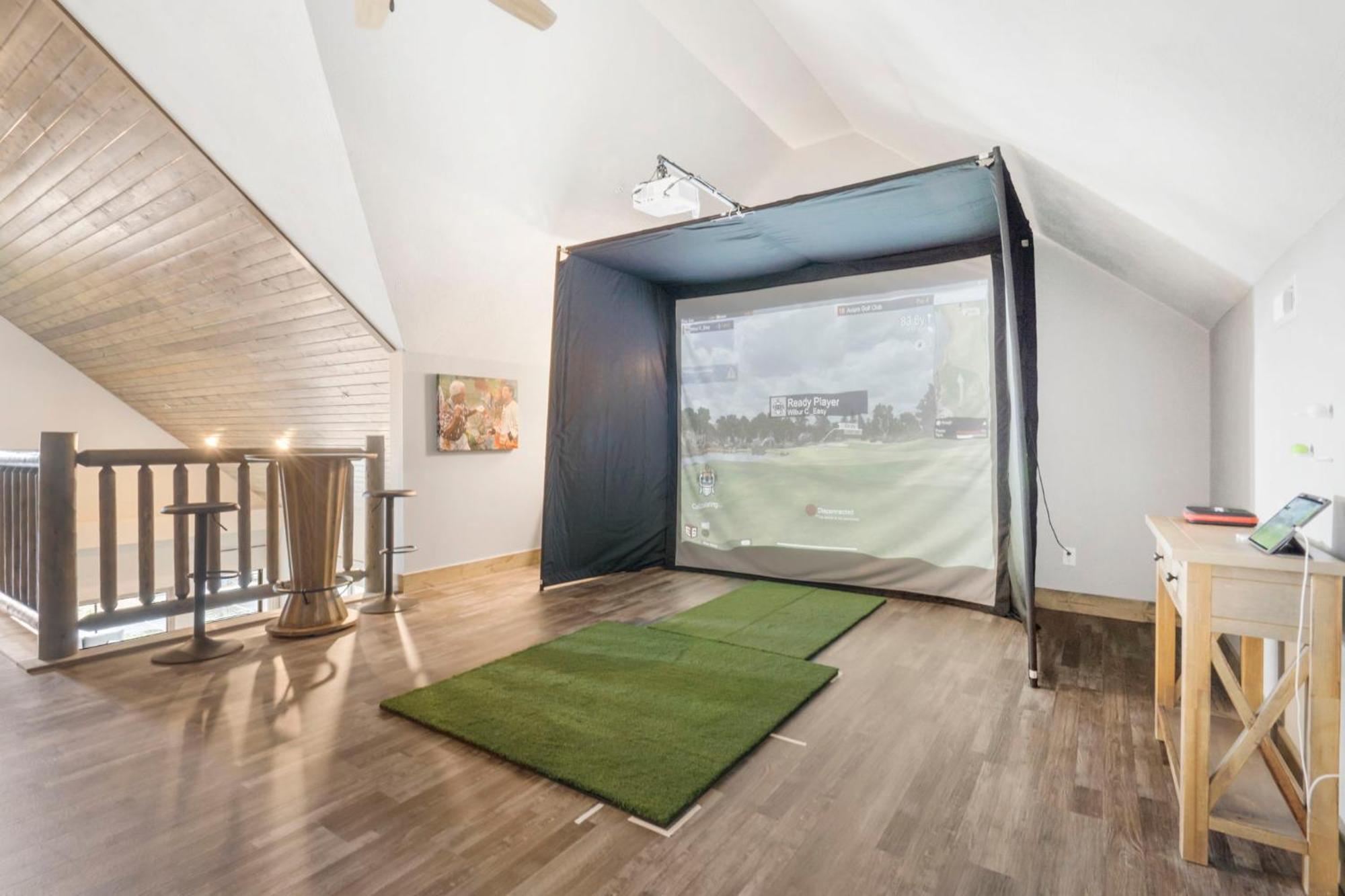 Golf Simulator- Private Hot Tub- Views- Free Daily Tickets- Close To Attractions Holiday home Branson