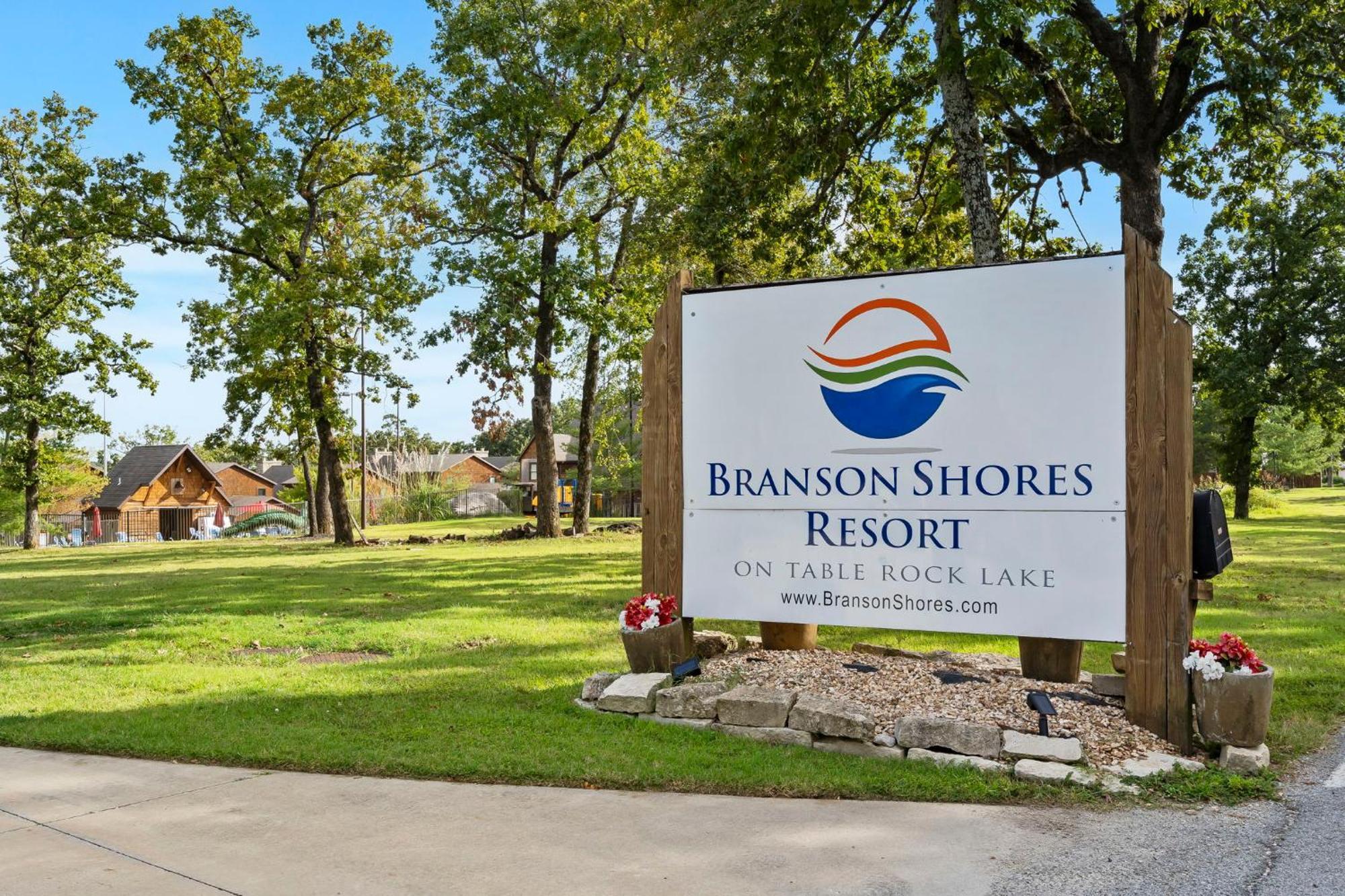 Fishful Thinkinn Branson