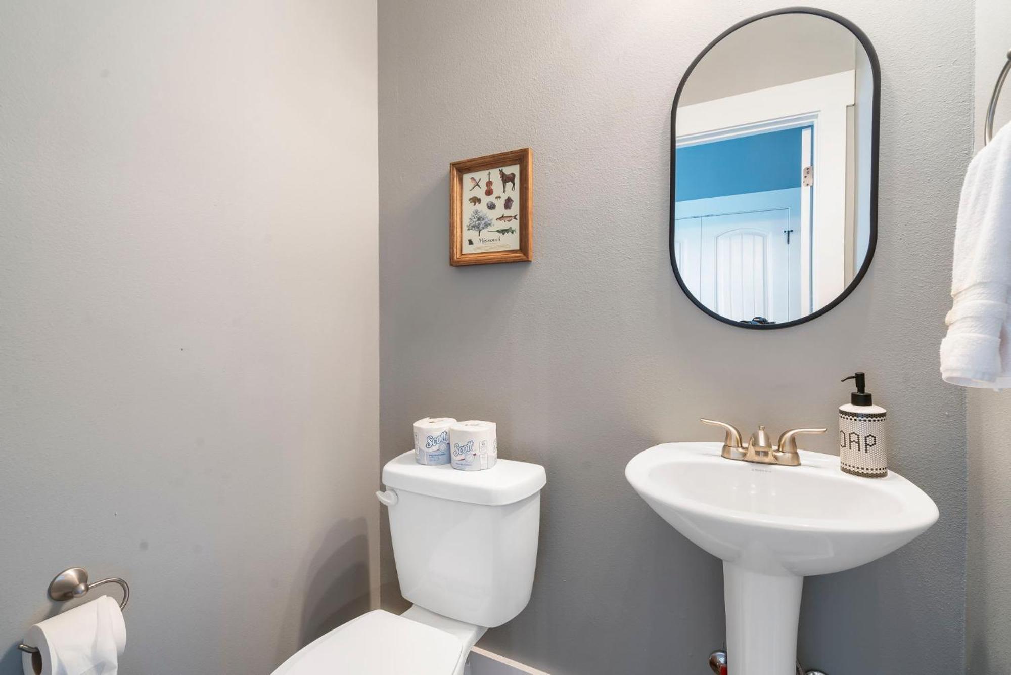 Table Rock Views, Double Sided Fireplace, Free Attraction Tickets, Air Hockey Branson