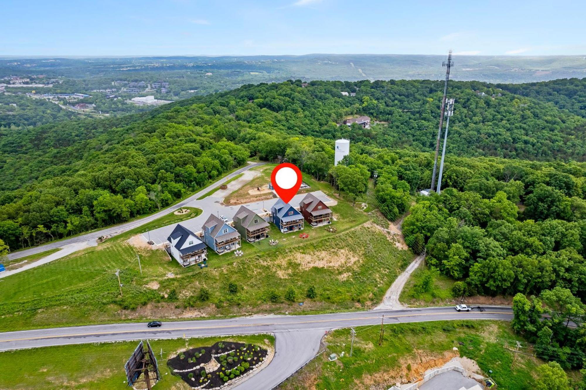 Table Rock Views, Double Sided Fireplace, Free Attraction Tickets, Air Hockey