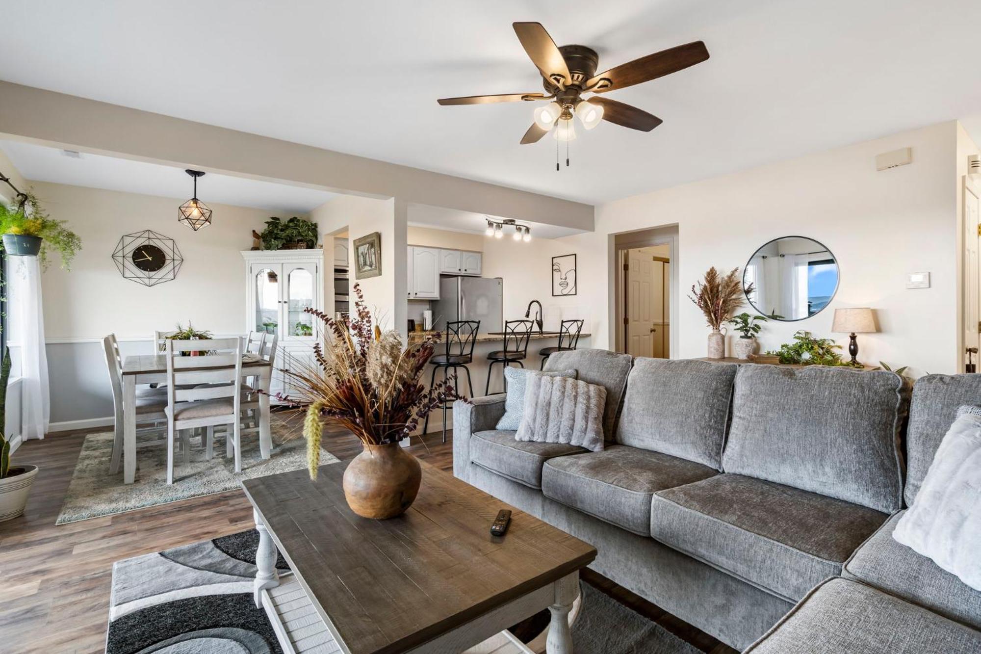 Tree Of Heaven 1102 Holiday home