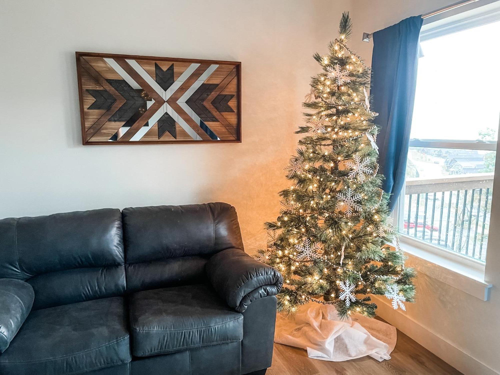 Holiday home Breathtaking Views-dog Friendly-$400 Of Free Tickets-high End Decor