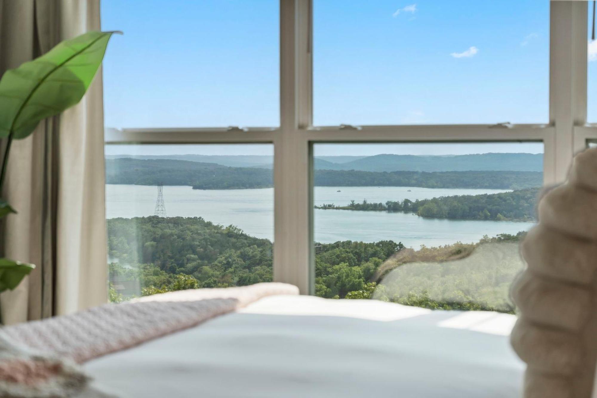 Holiday home Breathtaking Views-dog Friendly-$400 Of Free Tickets-high End Decor