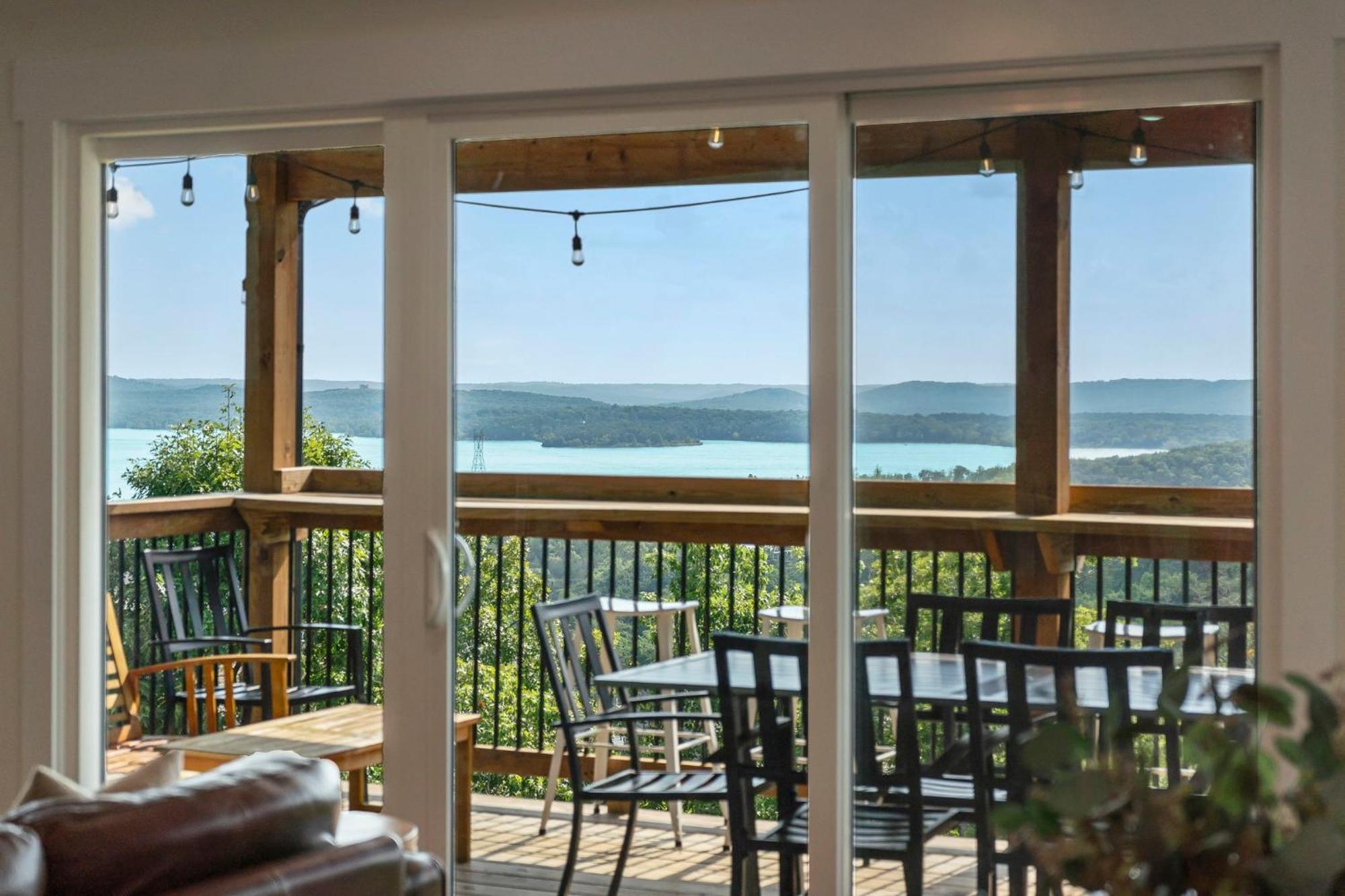 Breathtaking Views-dog Friendly-$400 Of Free Tickets-high End Decor Holiday home *