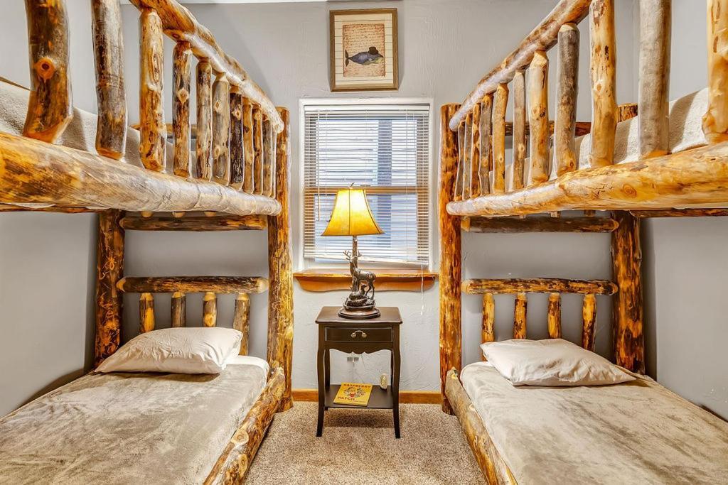 Worth The Wake Lodge