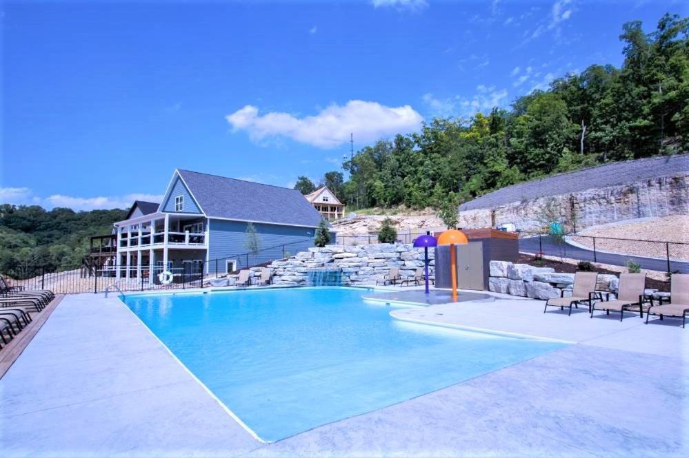 Cc115- Lakeside Landing Branson