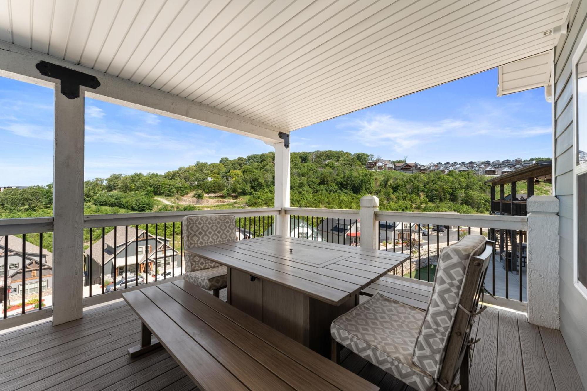Cc115- Lakeside Landing Branson