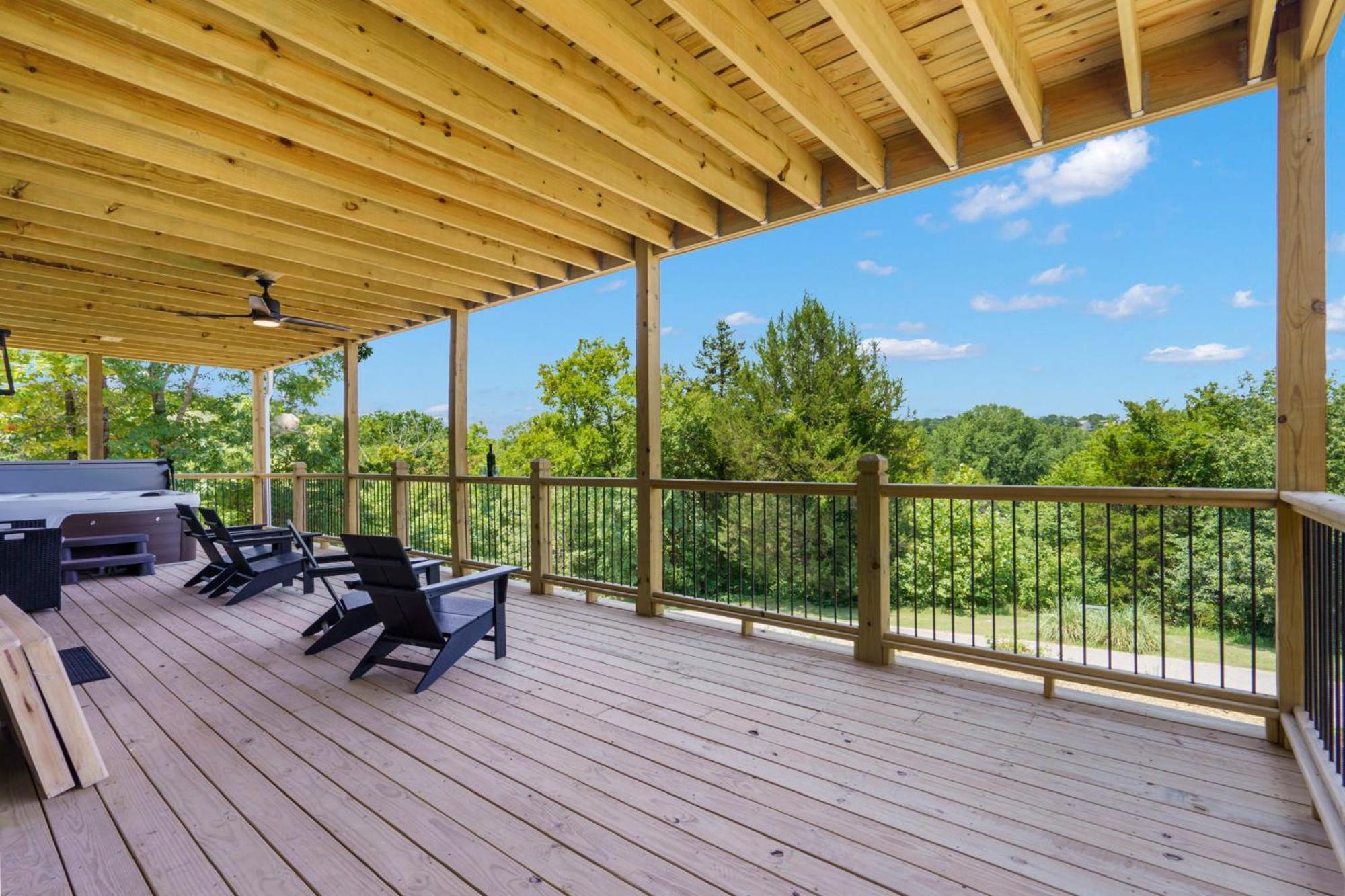 Holiday home Private Hot Tub, New In Trophy Run, Cmty Outdoor Pool, Free Daily Tickets To Local Attractions! Branson