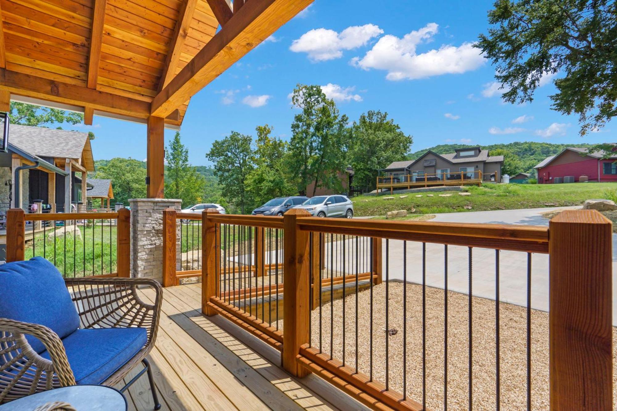Private Hot Tub, New In Trophy Run, Cmty Outdoor Pool, Free Daily Tickets To Local Attractions! Holiday home *