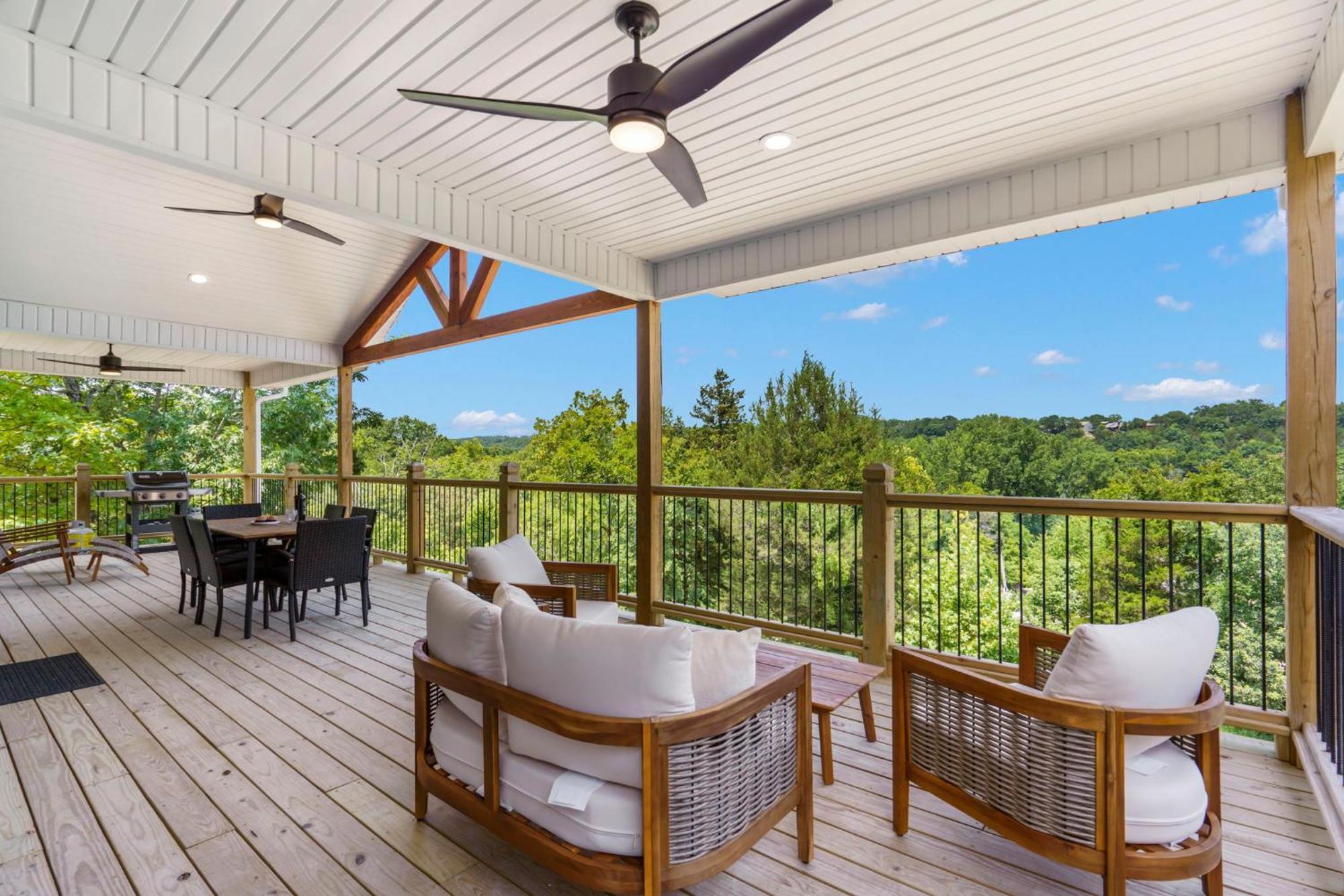 Private Hot Tub, New In Trophy Run, Cmty Outdoor Pool, Free Daily Tickets To Local Attractions! *