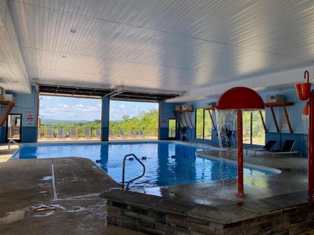 Lodge Double-sided Fireplace, Views, Daily Tickets To Local Attractions, Air Hockey!