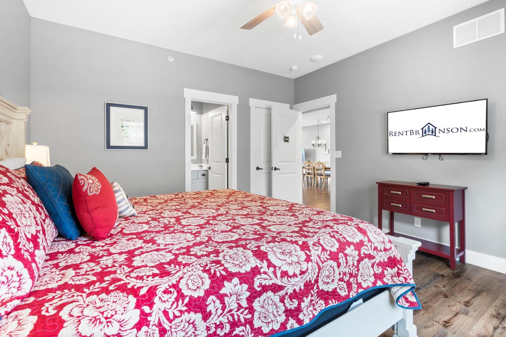 Double-sided Fireplace, Views, Daily Tickets To Local Attractions, Air Hockey! Branson