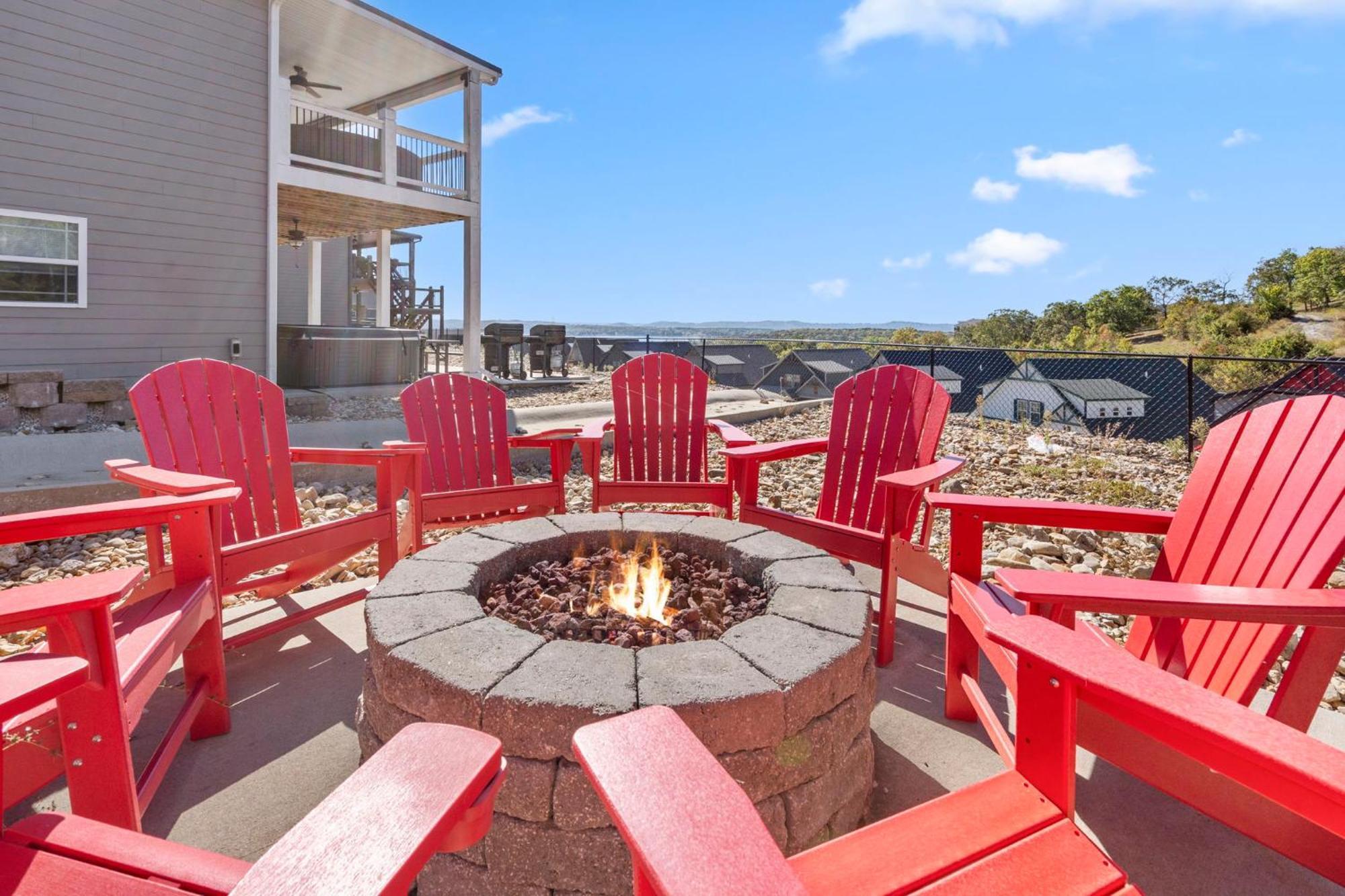 Double-sided Fireplace, Views, Daily Tickets To Local Attractions, Air Hockey!