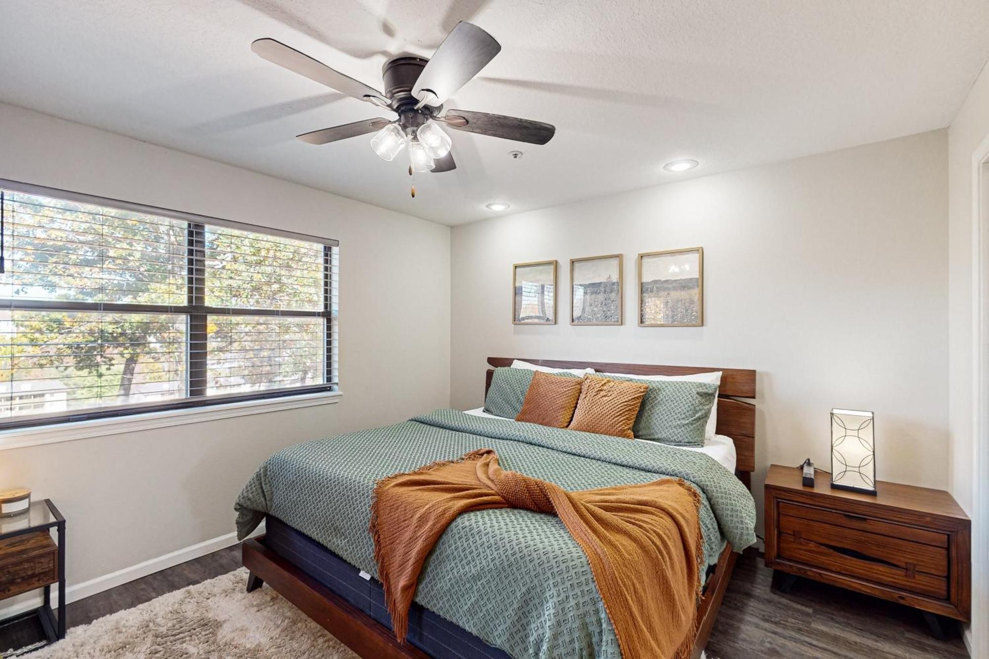Pointe Royale Silver Linings Apartment *