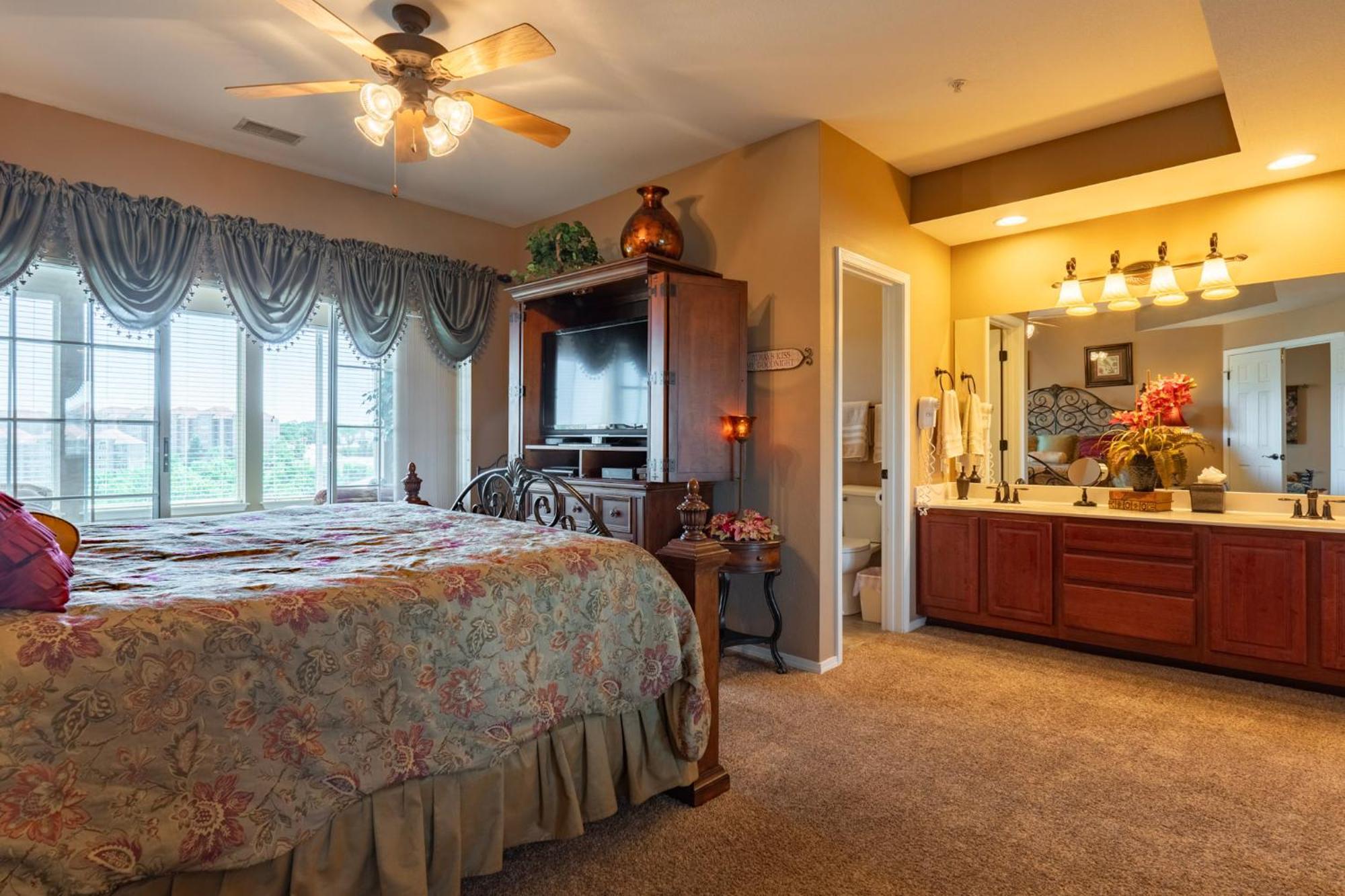 Apartment Golf View - Elevator - - Free Attraction Tickets -l7-5 Branson