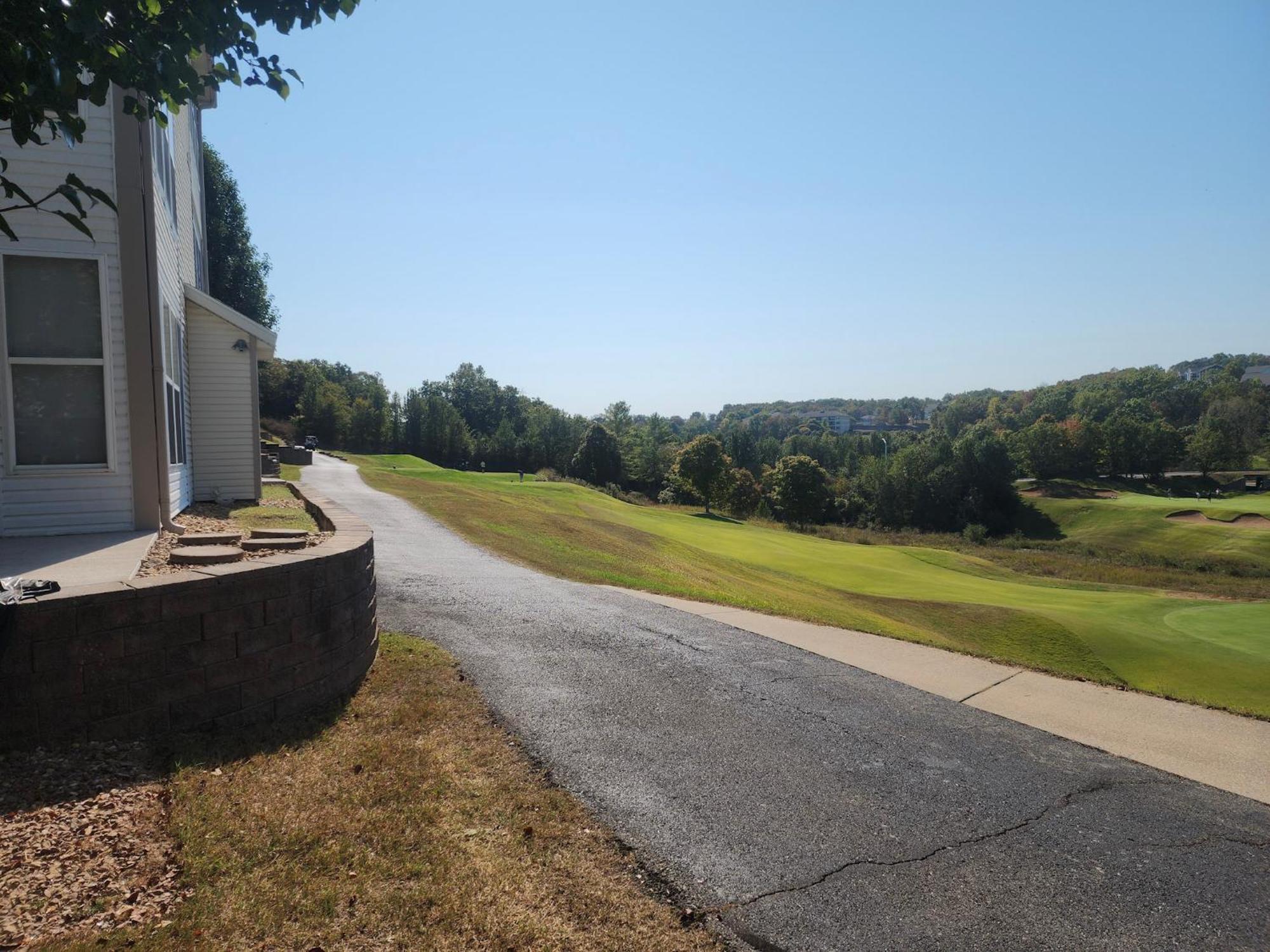 Golf Course View - Centrally Located - Free Attraction Tickets Included - Stairs Required - Fw7-1 Apartment *