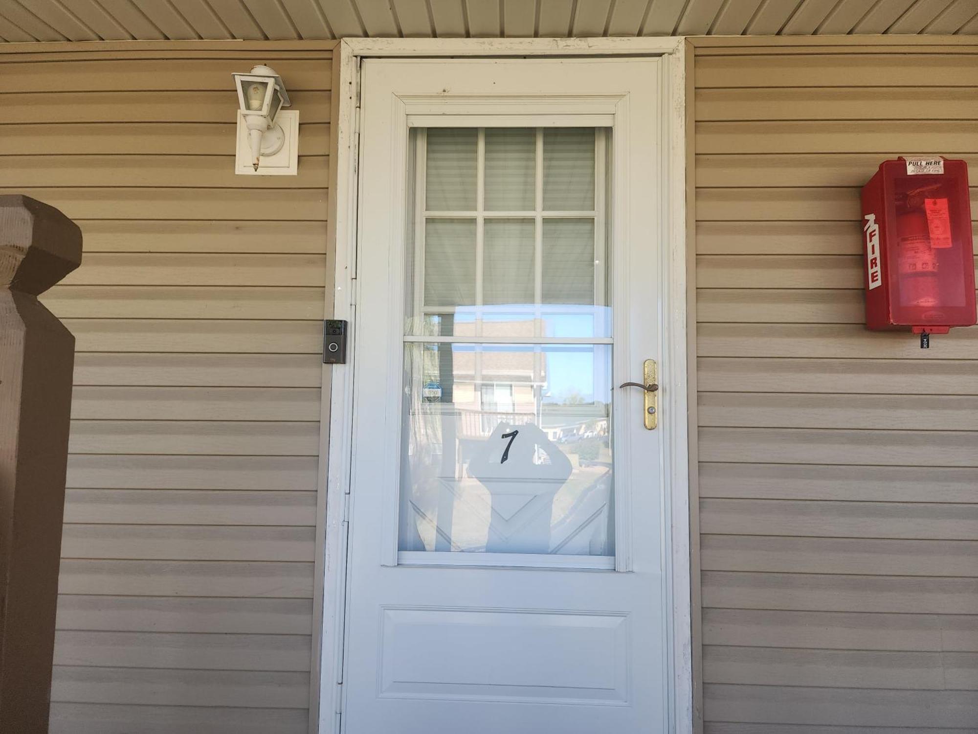 2br Cozy - Centrally Located - Steps Required - Free Tickets Included * Branson