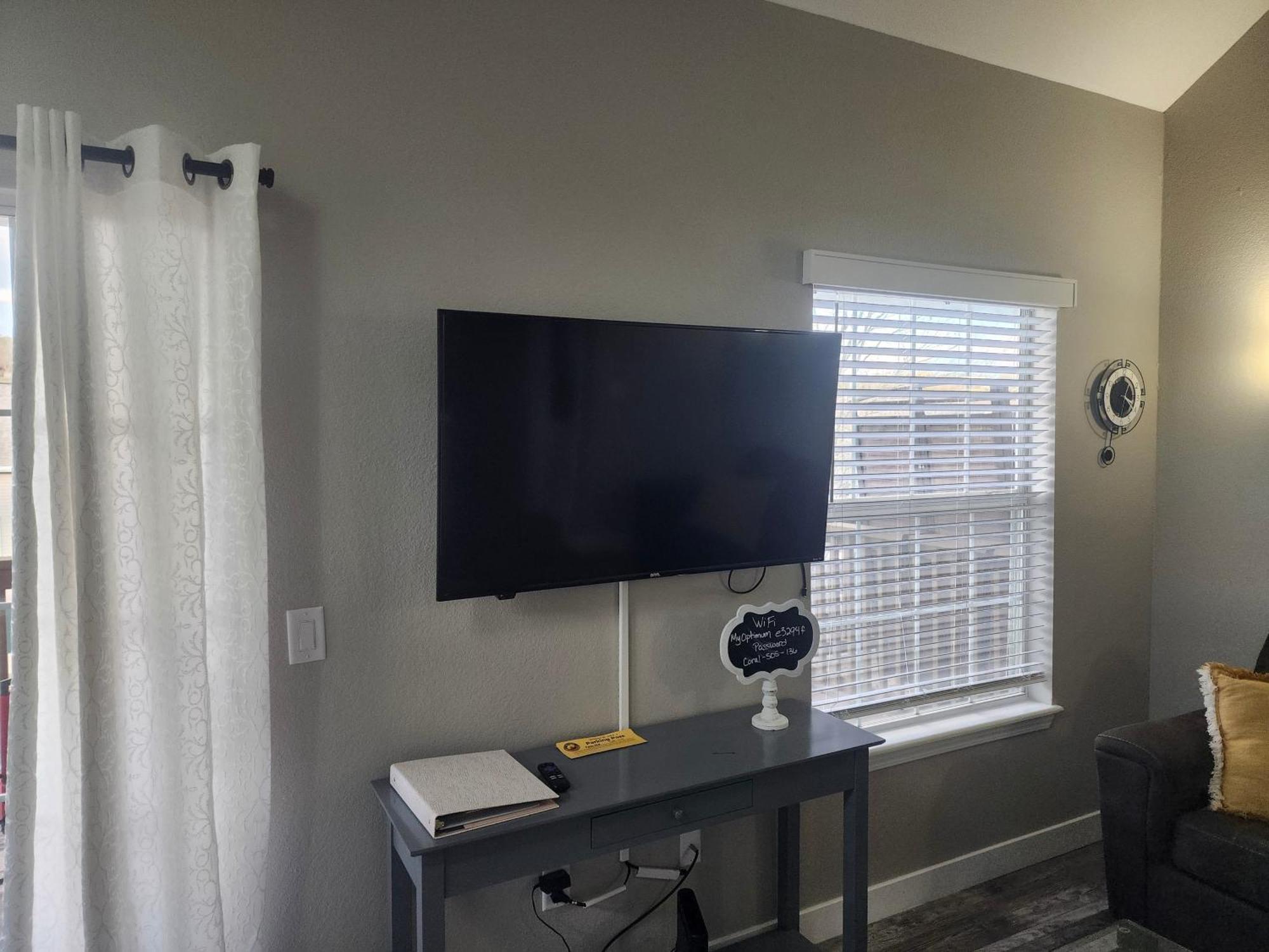 Apartment 2br Cozy - Centrally Located - Free Tickets Included - Fc 53-5