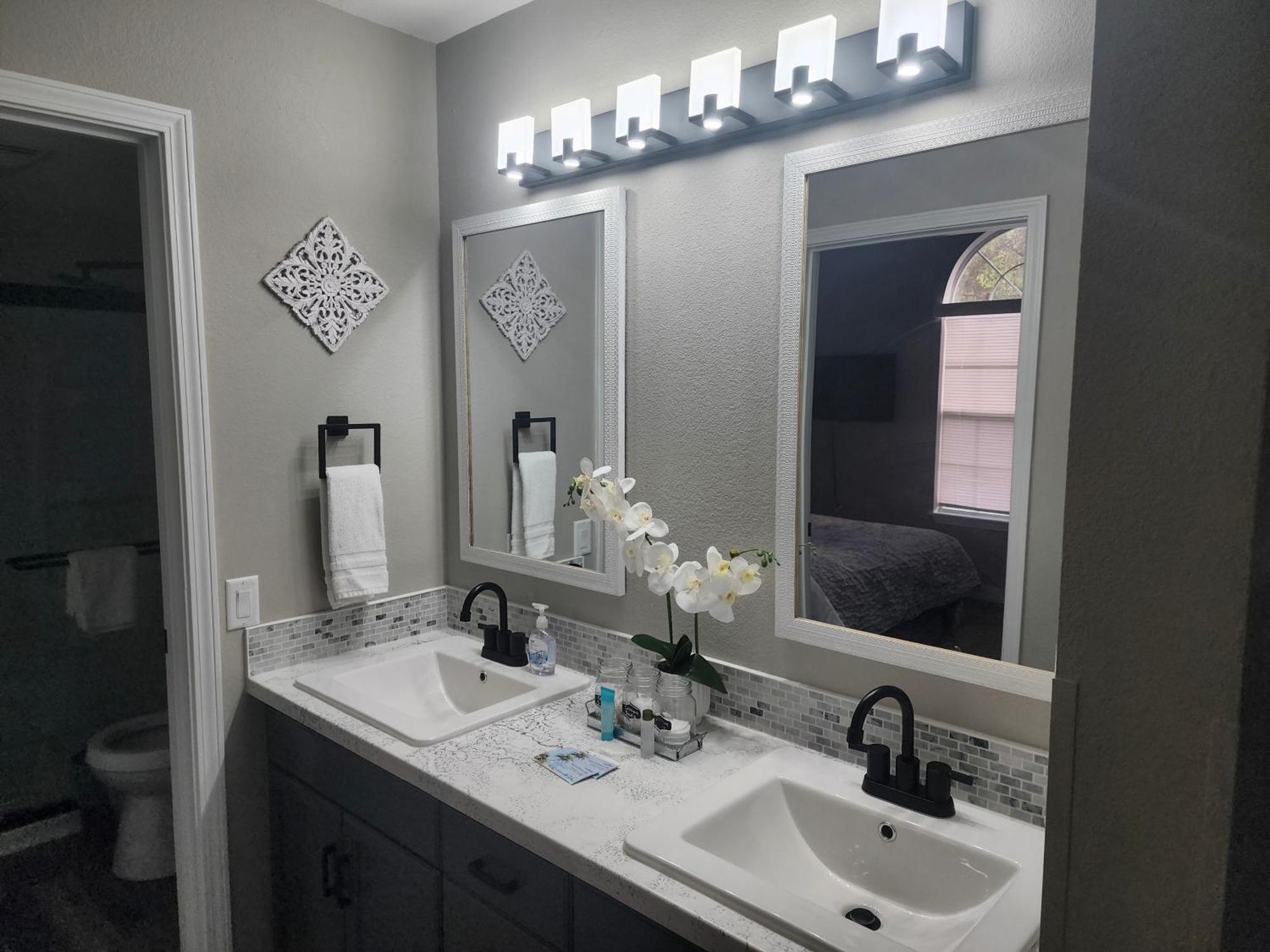 2br Cozy - Centrally Located - Free Tickets Included - Fc 53-5 Apartment *