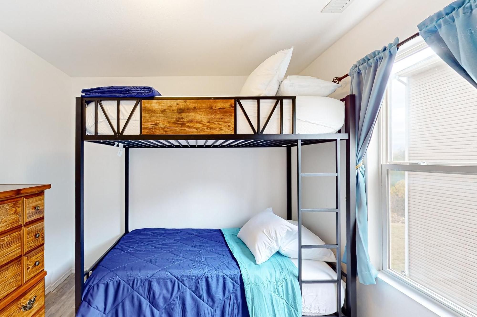 Vineyard Vacation Apartment