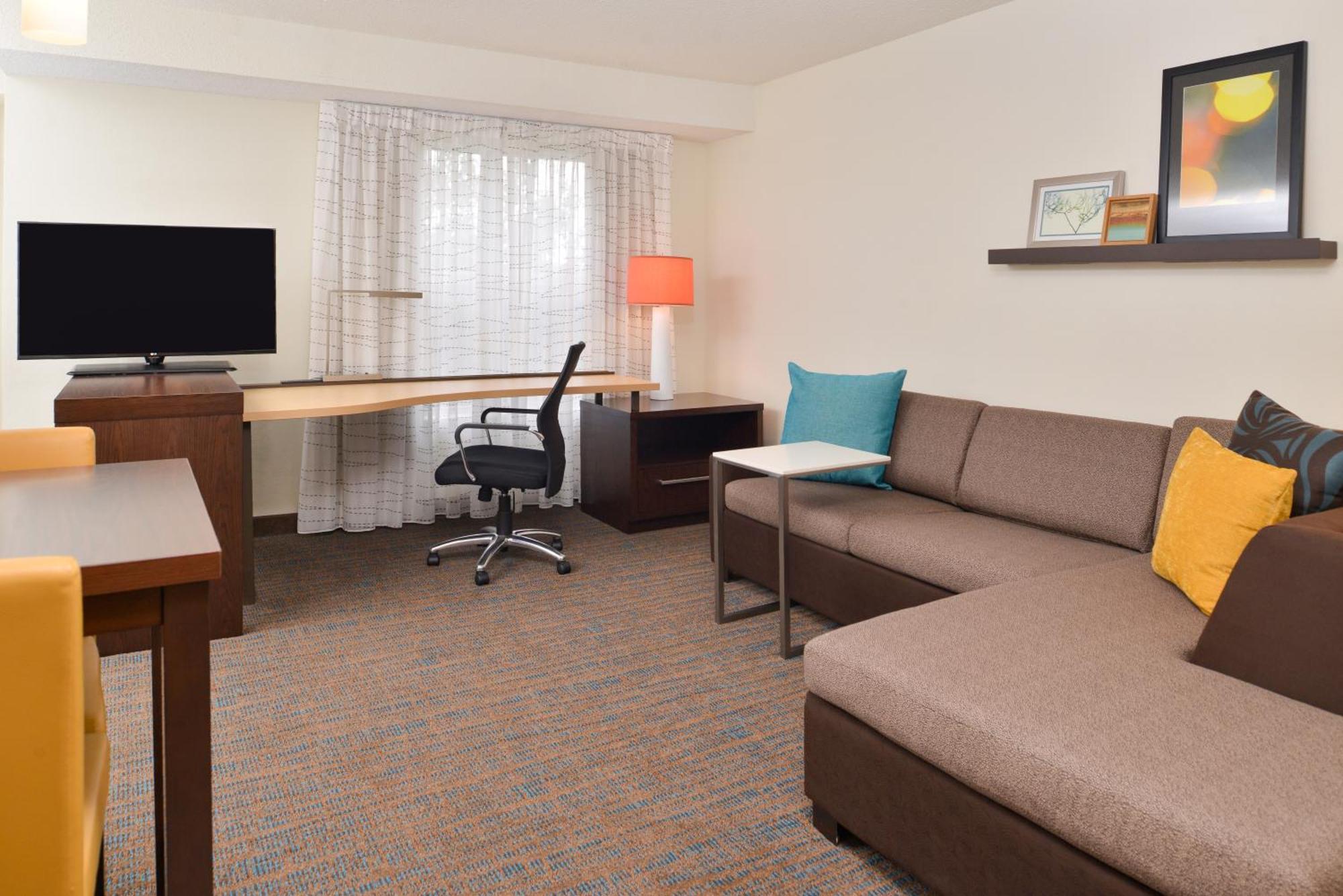 By Marriott Hotel Branson