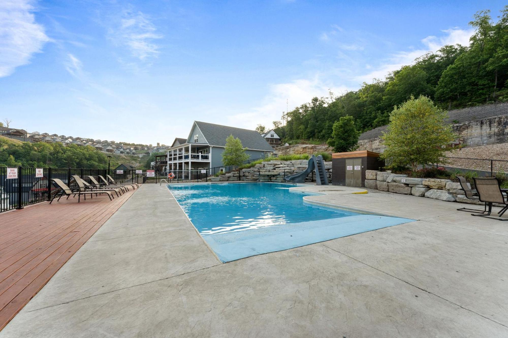 Lakefront Haven Lodge