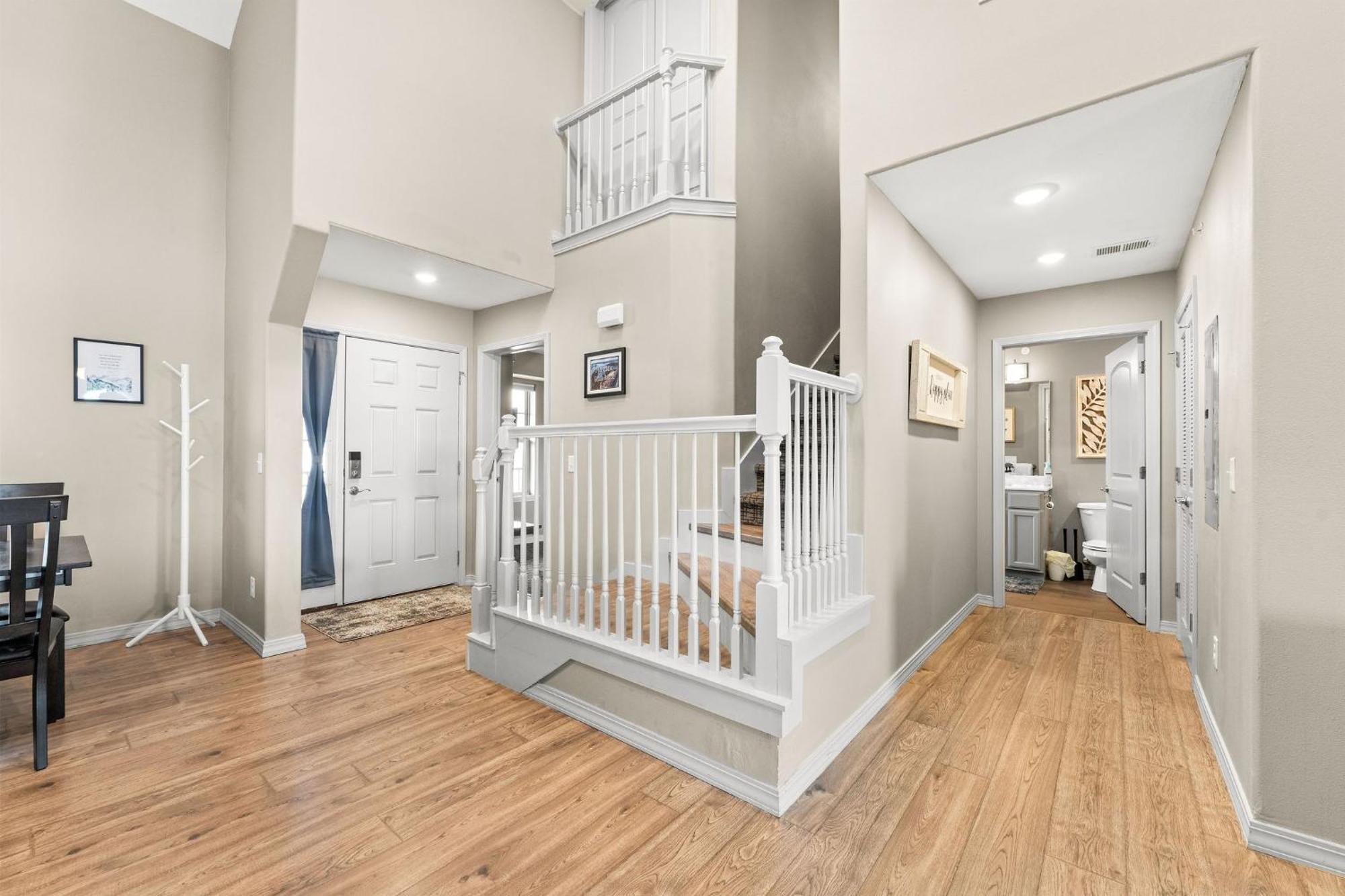 Majestic Gentle Breeze Apartment