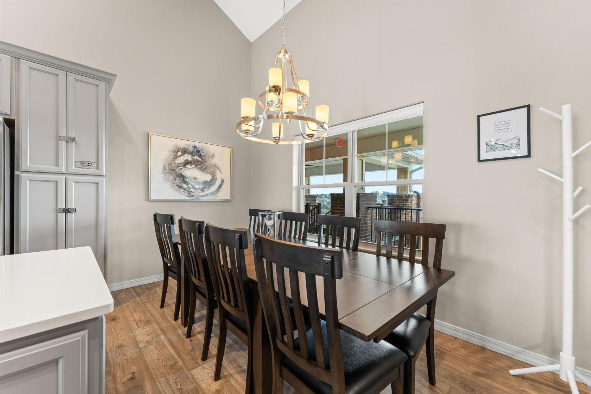 Majestic Gentle Breeze Apartment *