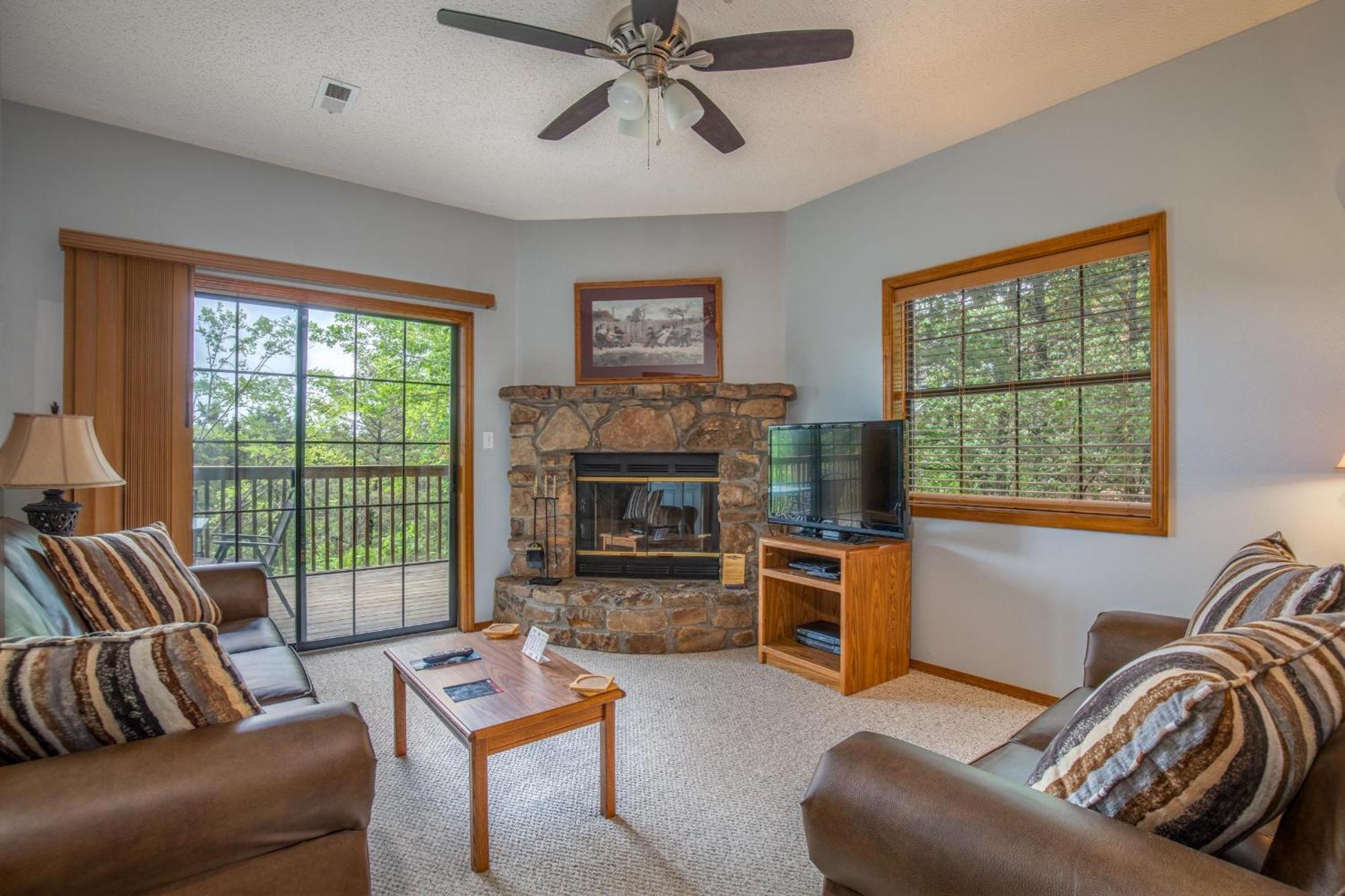 2br Village At Indian Point 1004 Near Sdc-free Tickets Daily Up To $500 Holiday home Branson